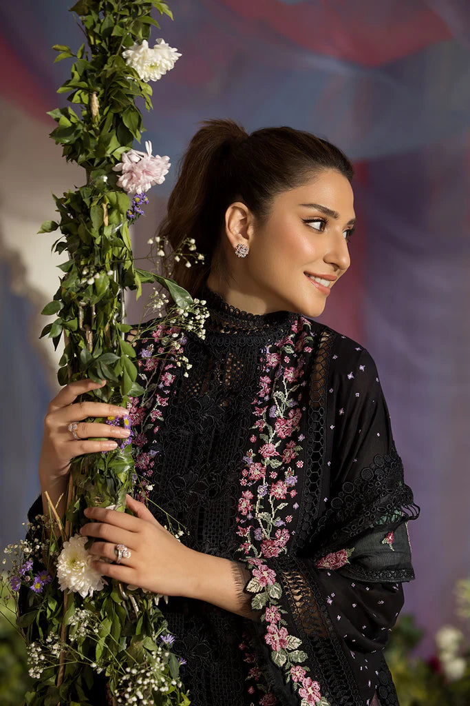 Design-4B Luxury Lawn Ensemble 2025 By- Sobia Nazir