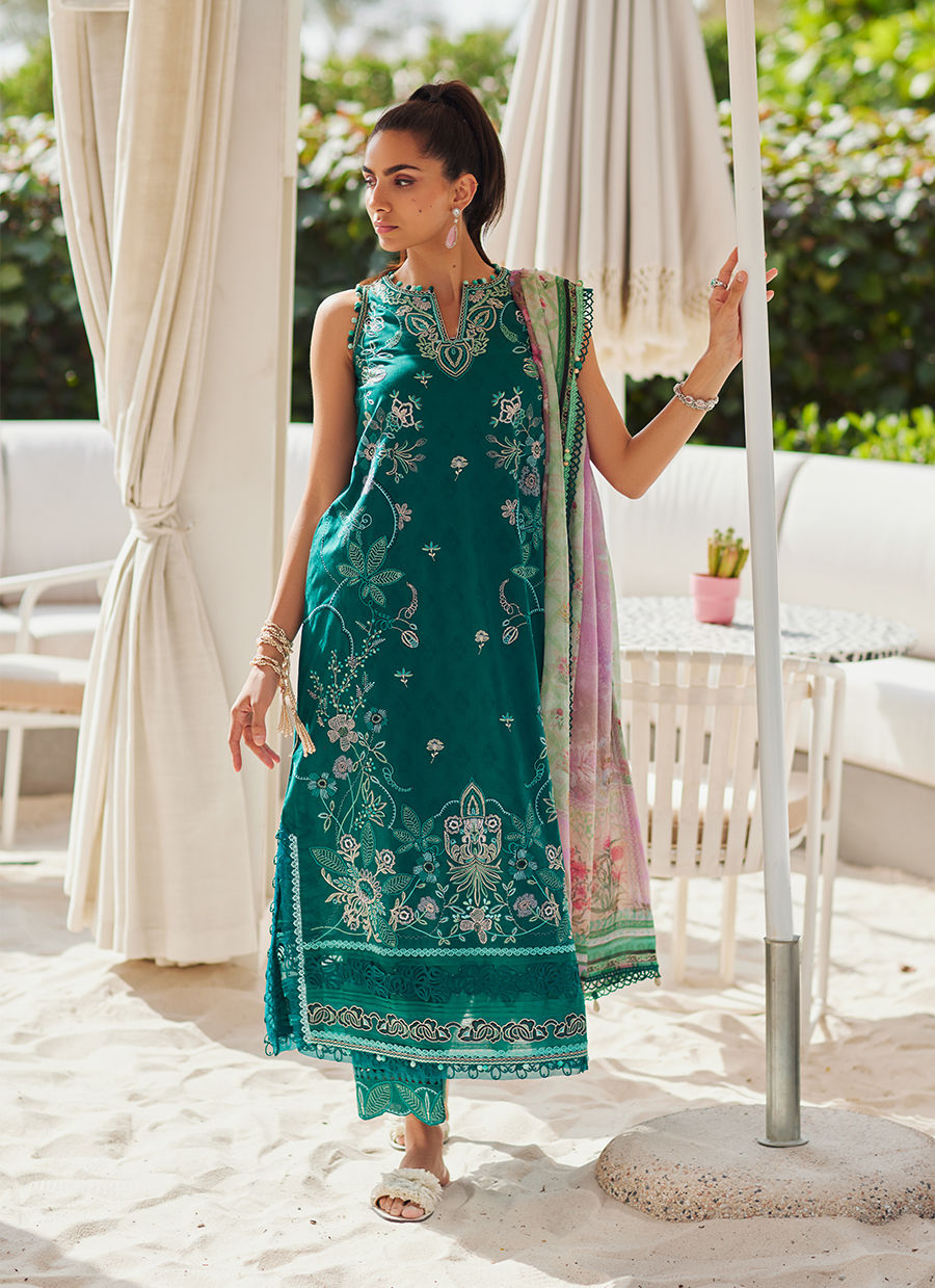 Eileen Emerald- W E S Luxury Ensemble '25 By- Farah Talib Aziz