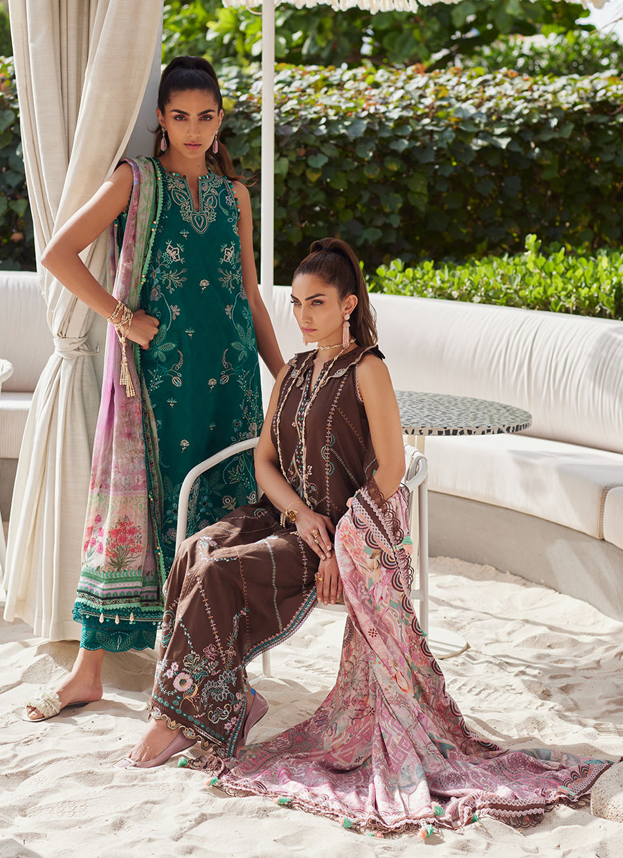Eileen Emerald- W E S Luxury Ensemble '25 By- Farah Talib Aziz