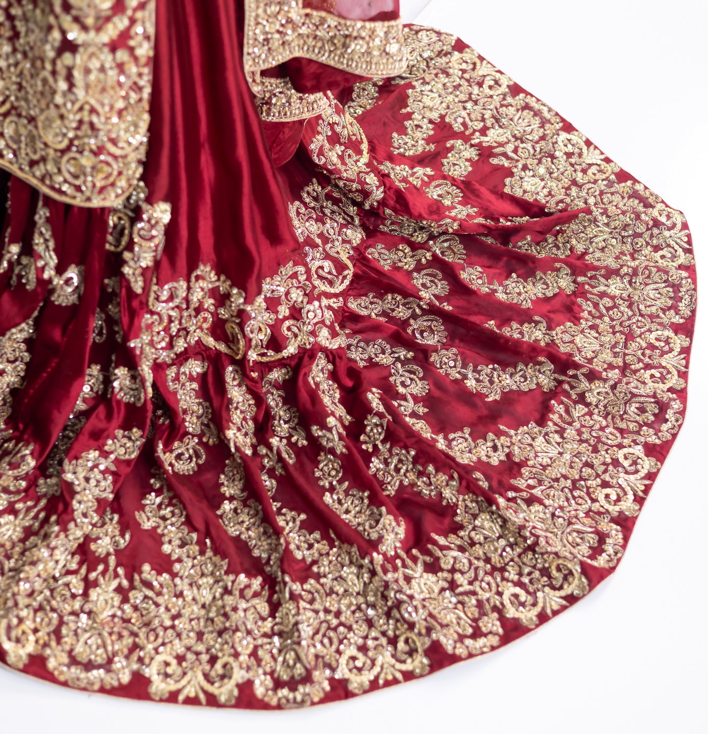 Kavya Royal Red Farshi Lehnga by MariamRaj: Raw silk shirt & lehnga, net organza dupatta, intricate zardoze and resham embroidery, bridal outfit for Baraat, Nikah, Mehndi