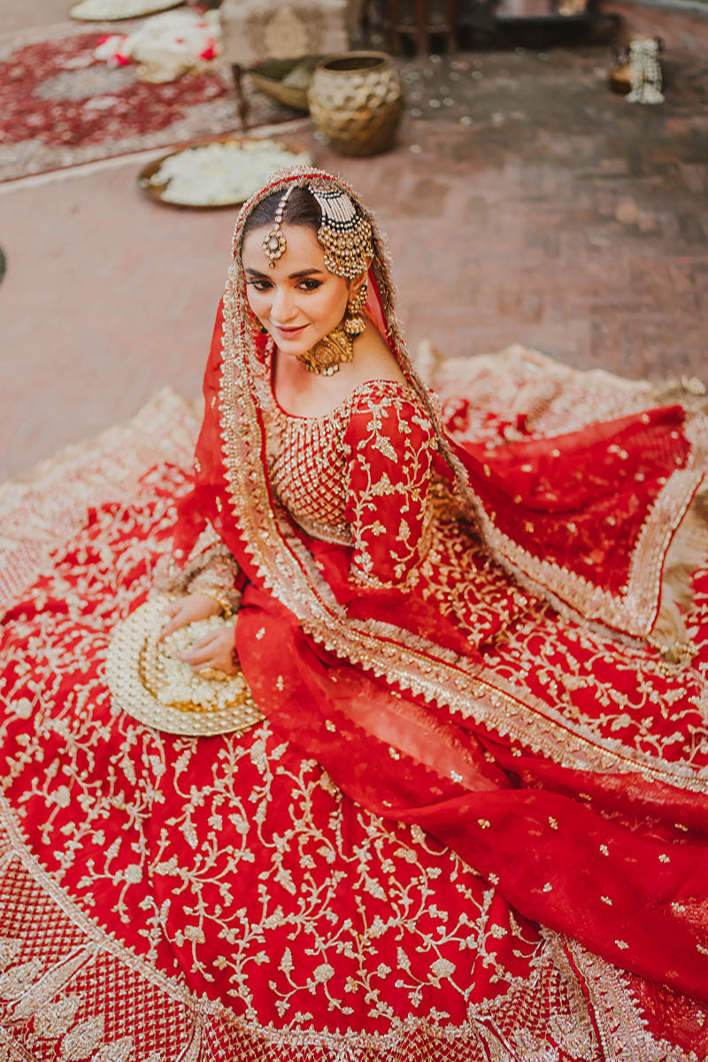 Mahpara A Beautiful Red Bridal Lehenga By Maha Wajahat Khan Pakistani Moda