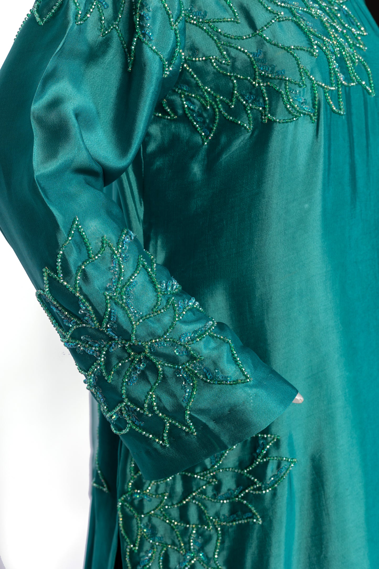 Mehruk – Emerald Green Sheesha Silk Outfit with Luxury Handwork