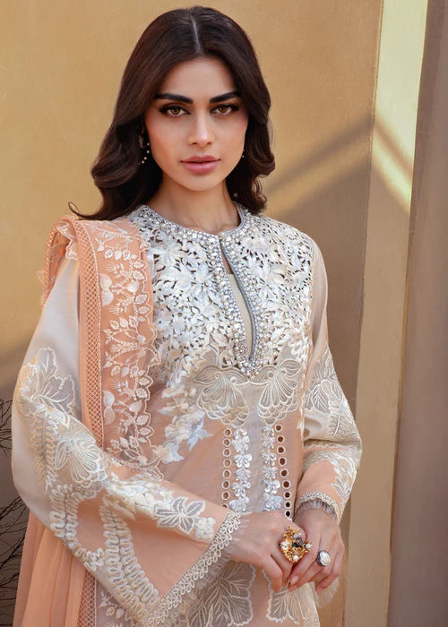Mercina- Peach Kurta Set for Women By- Saira Shakira