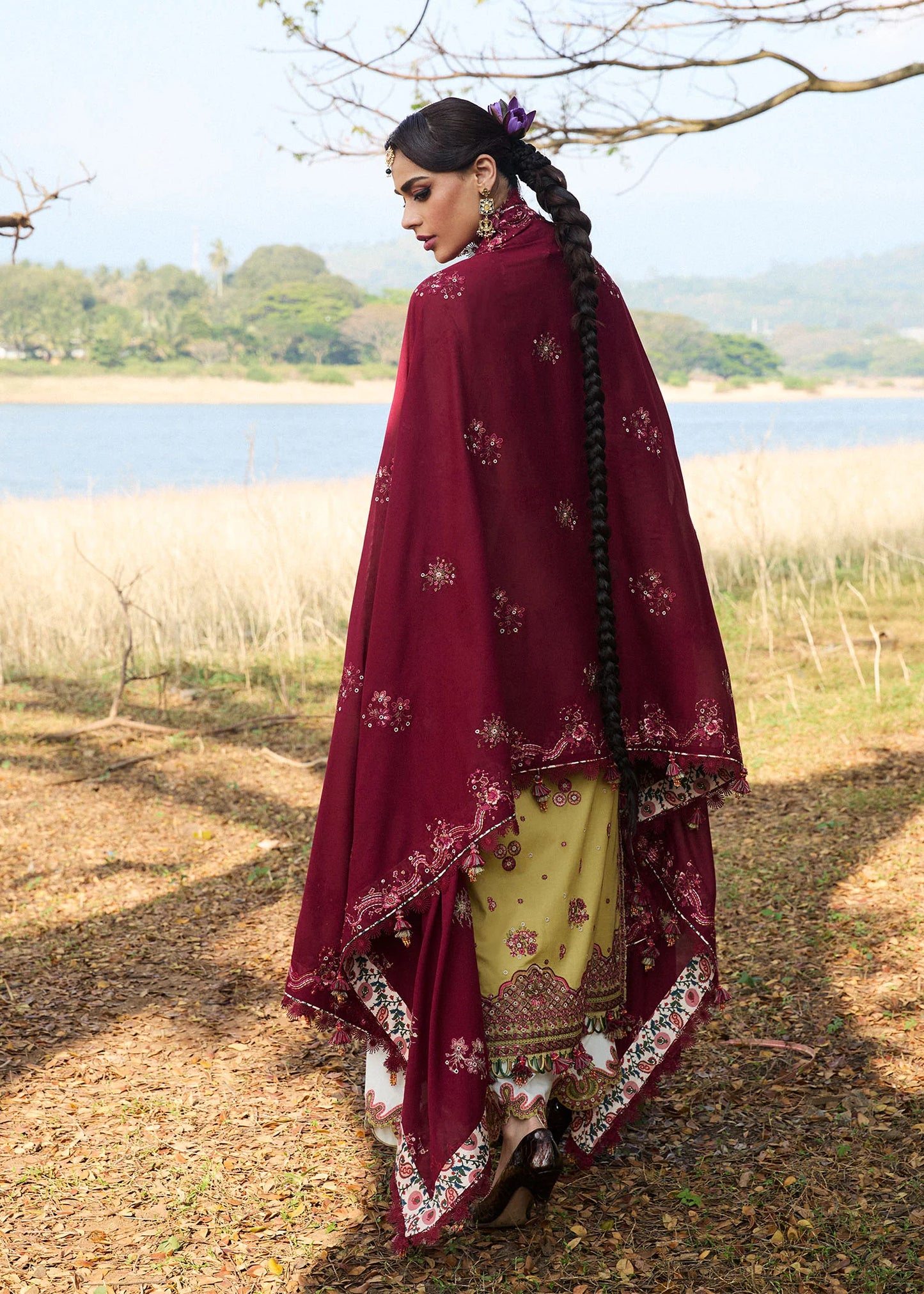 Minted- Apple Green Luxury Lawn Suit By- Hussain Rehar