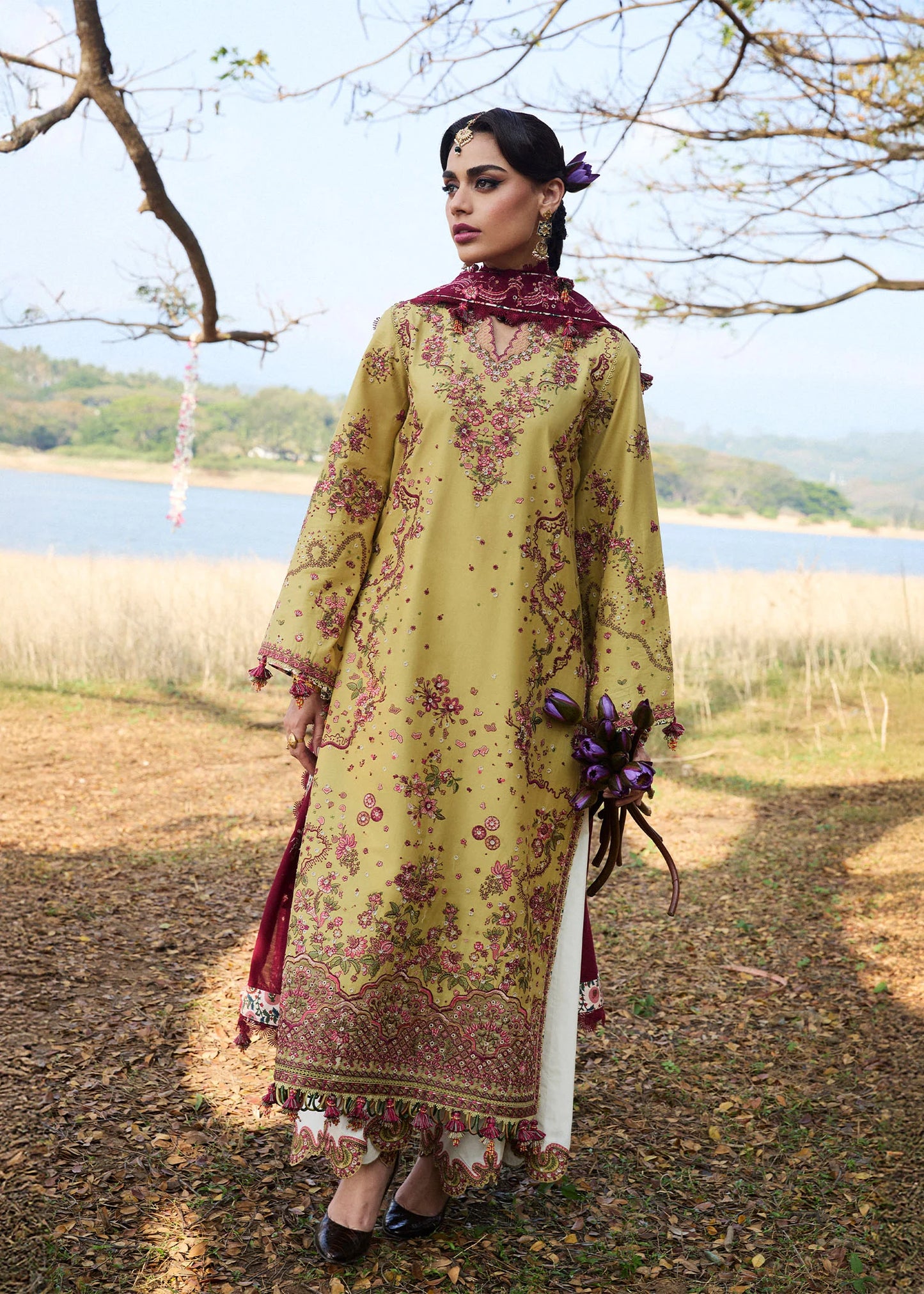 Minted- Apple Green Luxury Lawn Suit By- Hussain Rehar