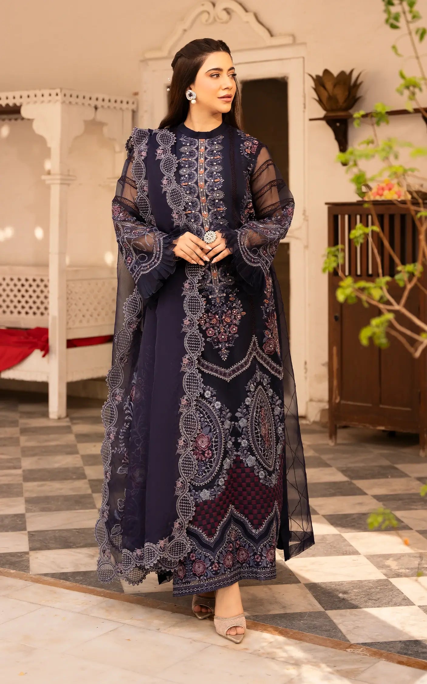 Neelum-(SEF25-05)- Deep Purple Sunehri Eid Edit'25 Ensemble