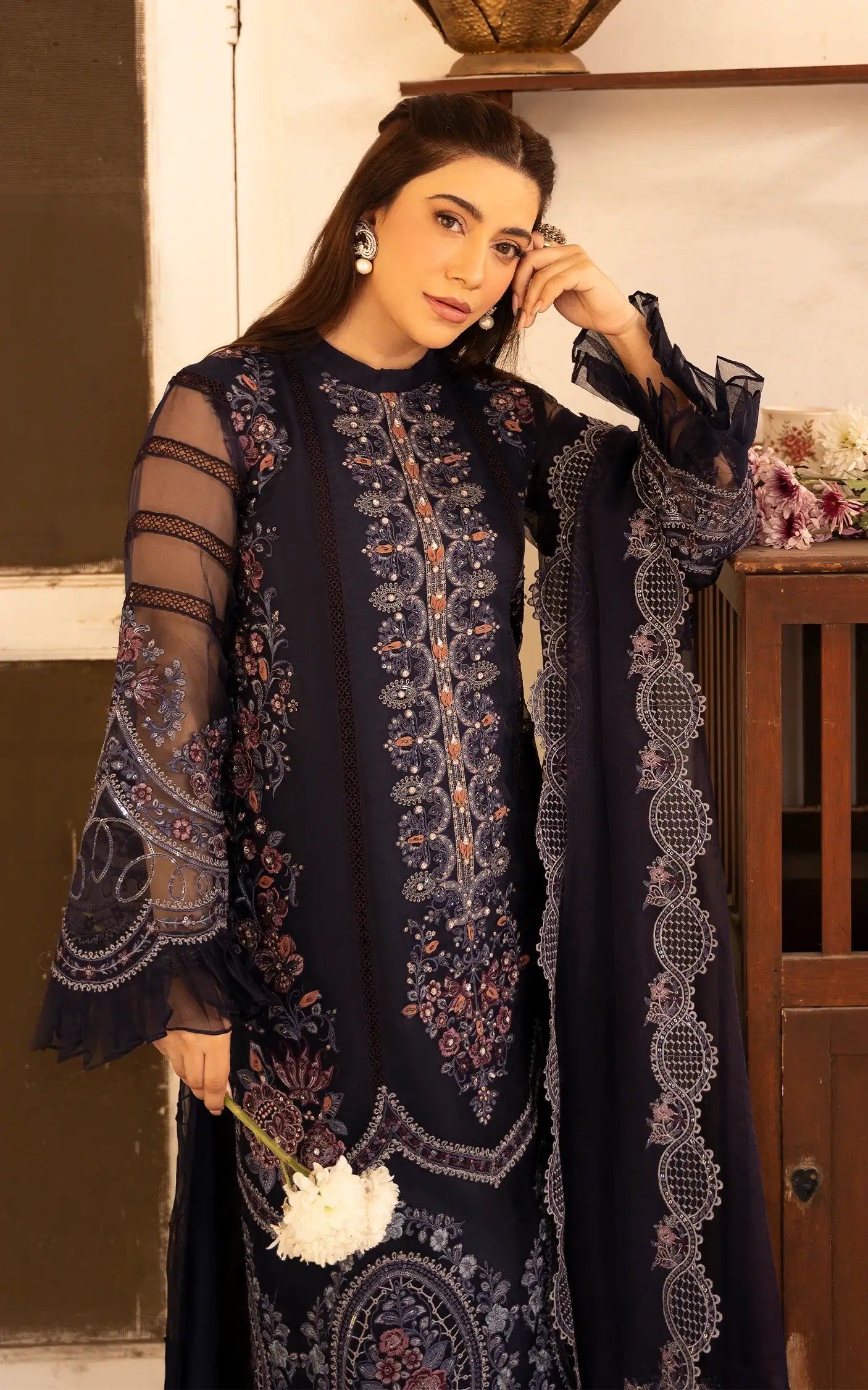 Neelum-(SEF25-05)- Deep Purple Sunehri Eid Edit'25 Ensemble