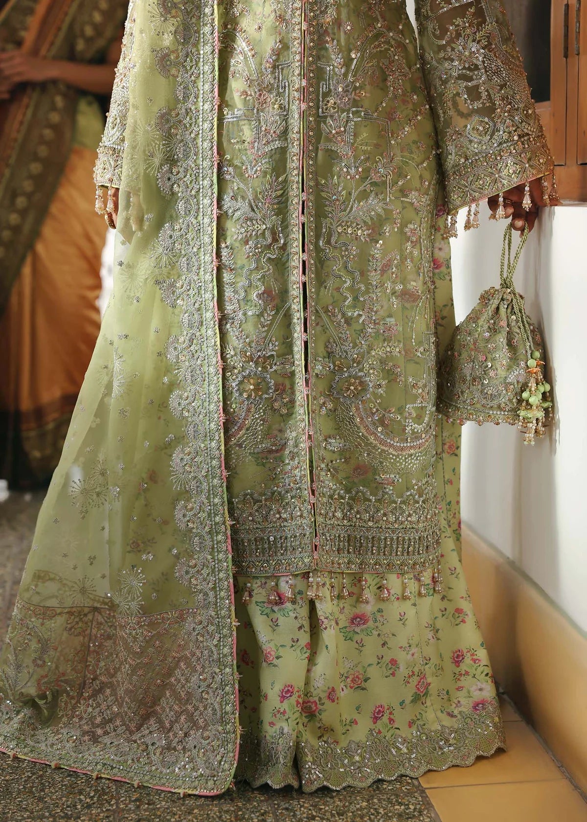 Pakiza Maahi Festive ’25 by Kanwal Malik stitched Parrot Jade Organza Suit with embroidery & dupatta – festive & wedding wear.