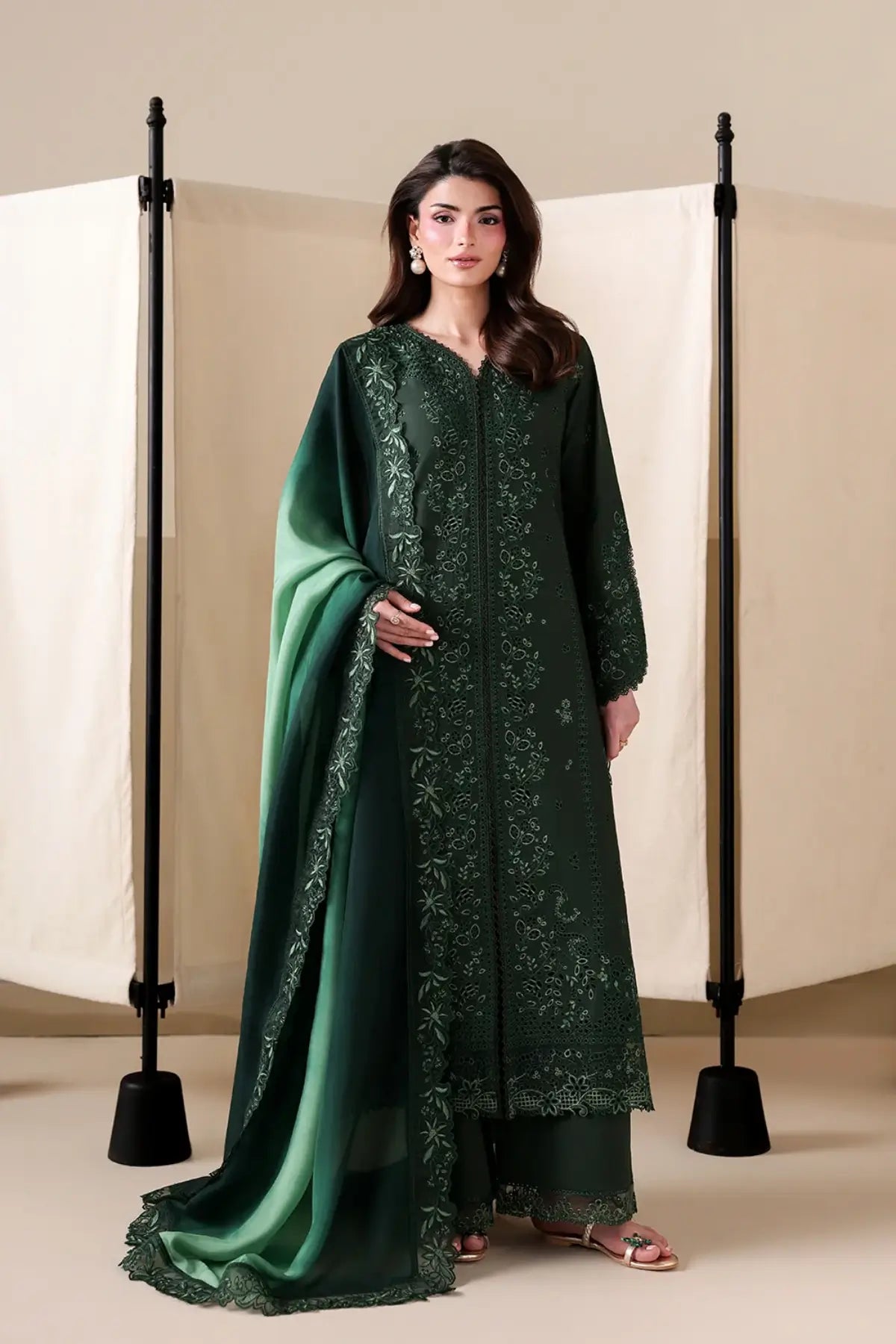 Shades Of Emerald (Pre-Order) M