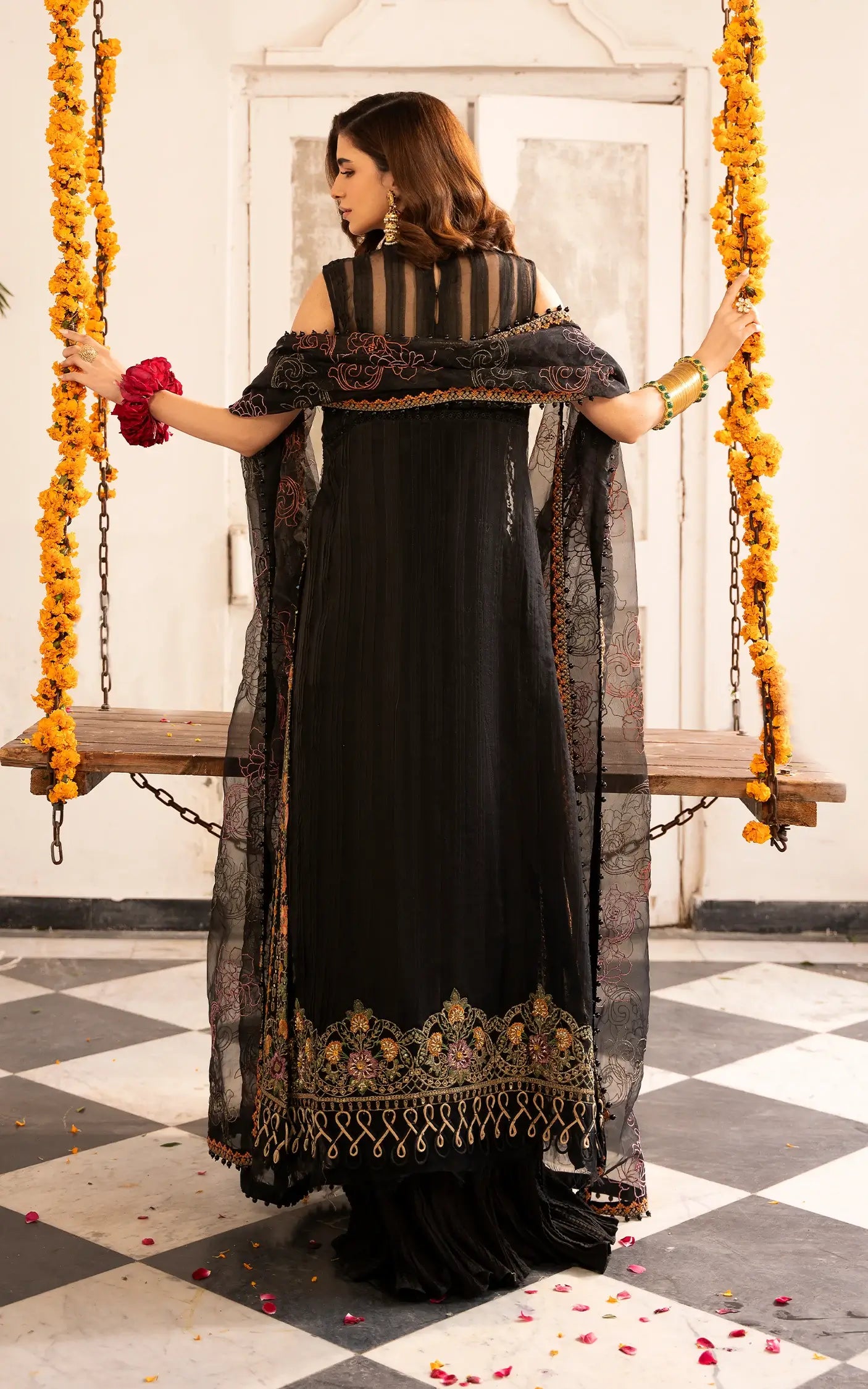Sitara-(SEF25-03)- Black Sunehri Eid Edit'25 Ensemble