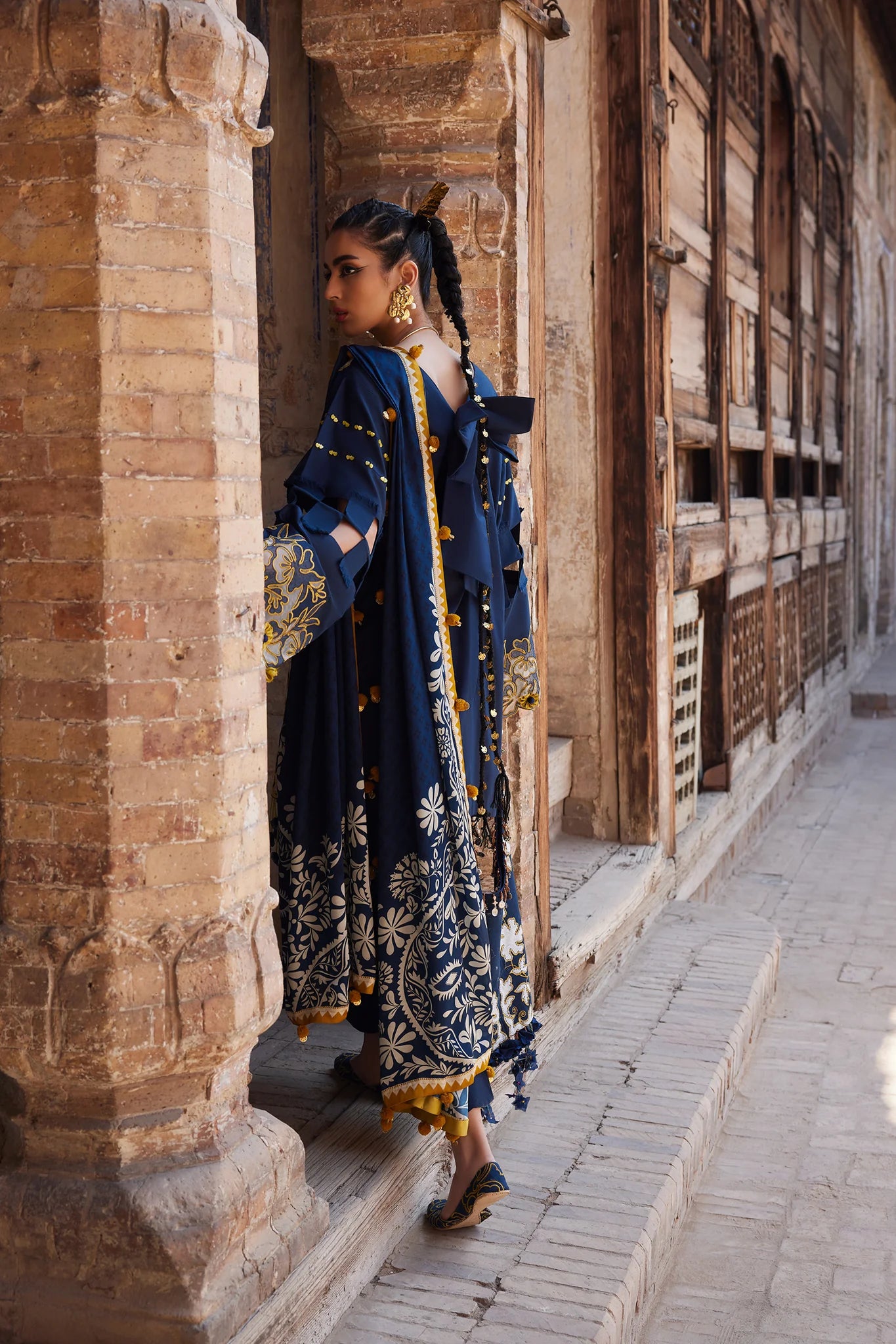 Solene 03-B- A Whisper of Ralli Lawn Outfit By- Elan