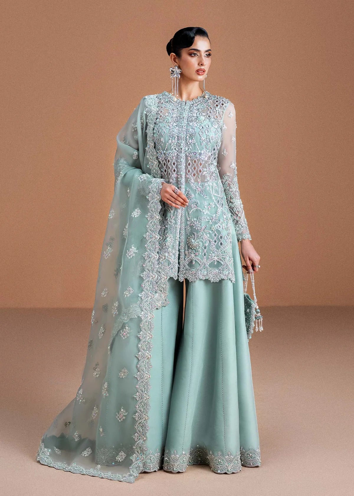 Vania Contemporary Pakistani Ice Blue Party Wear Suit by Kanwal Mali Pakistani Moda Vania Contemporary Pakistani Ice Blue Party Wear Suit by Kanwal Mali Pakistani Moda
