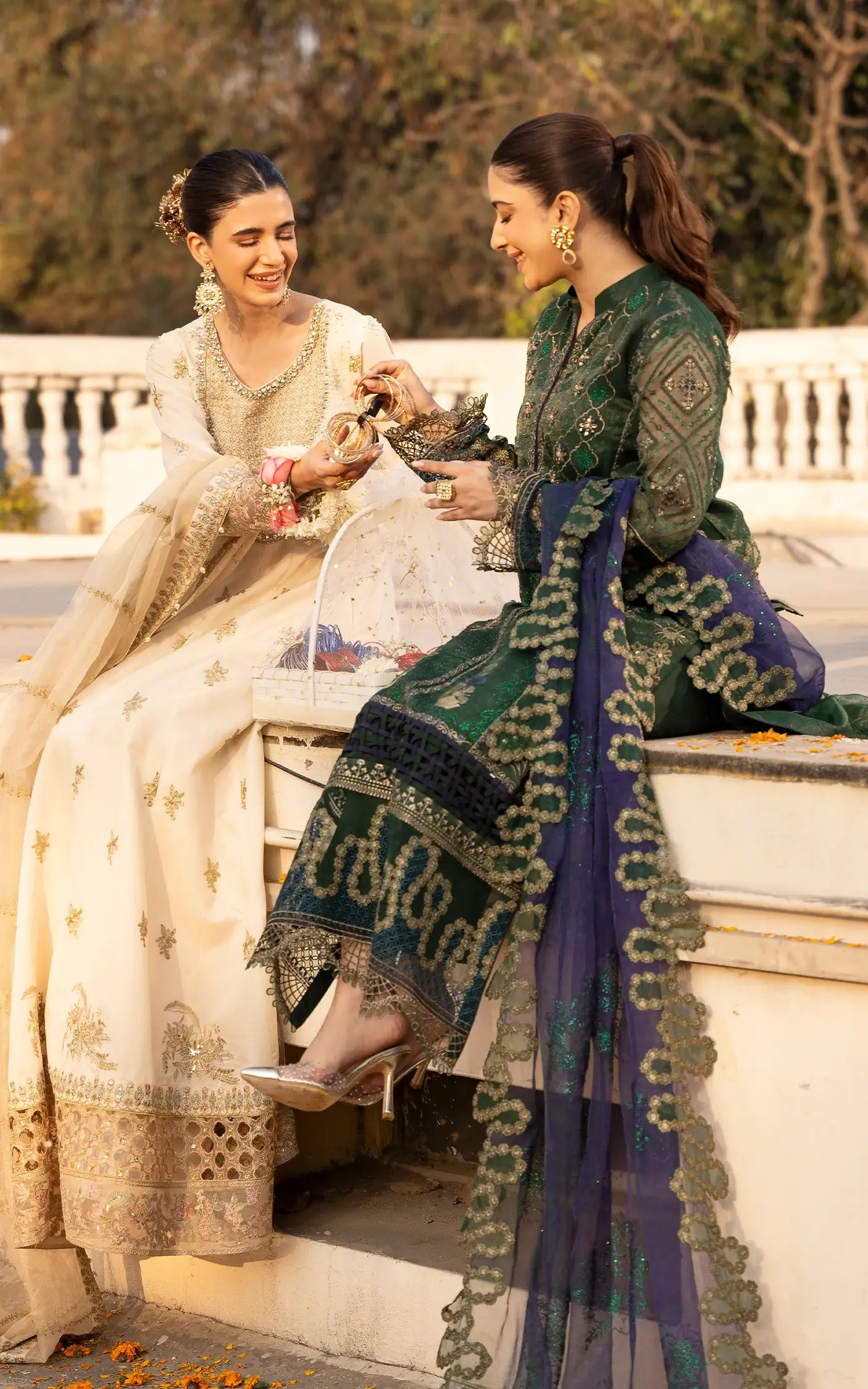 Zohra-(SEF25-04)- Gold & Green Sunehri Eid Edit'25 Ensemble