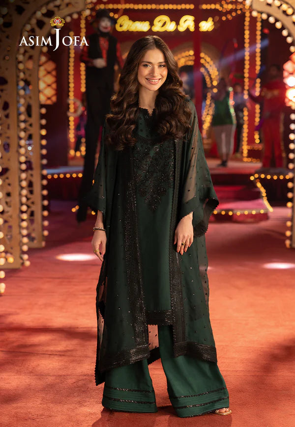 AJLLF-06- Luxurious Bottle Green Ethnic Outfit with Dramatic Embroidered Cape By- Asim Jofa