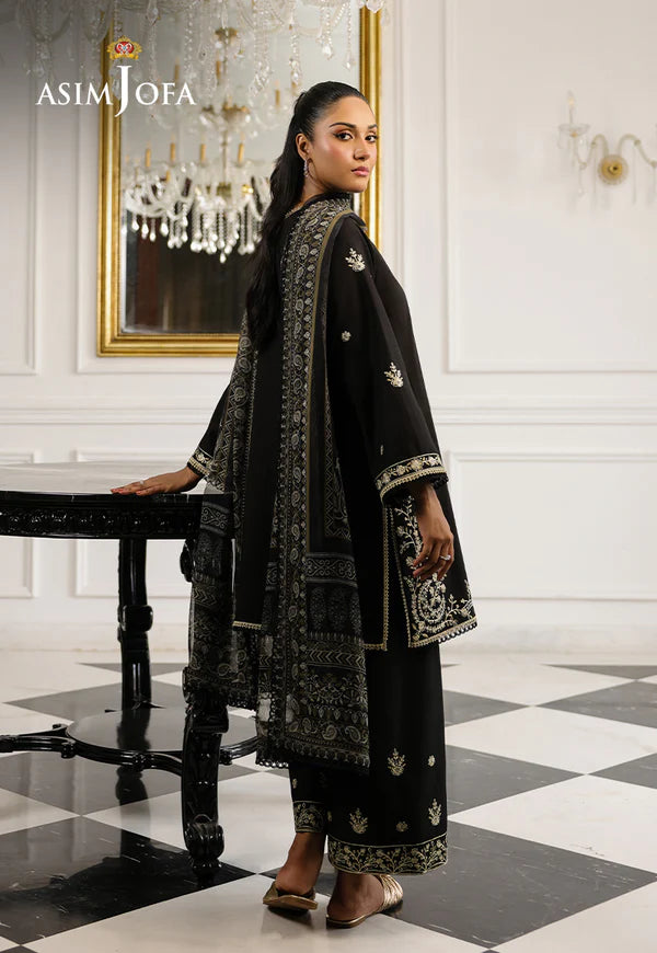 AJMCH-09 stitched black cambric suit with ivory embroidery and chiffon dupatta – Minimalist outfit for Pakistani women abroad