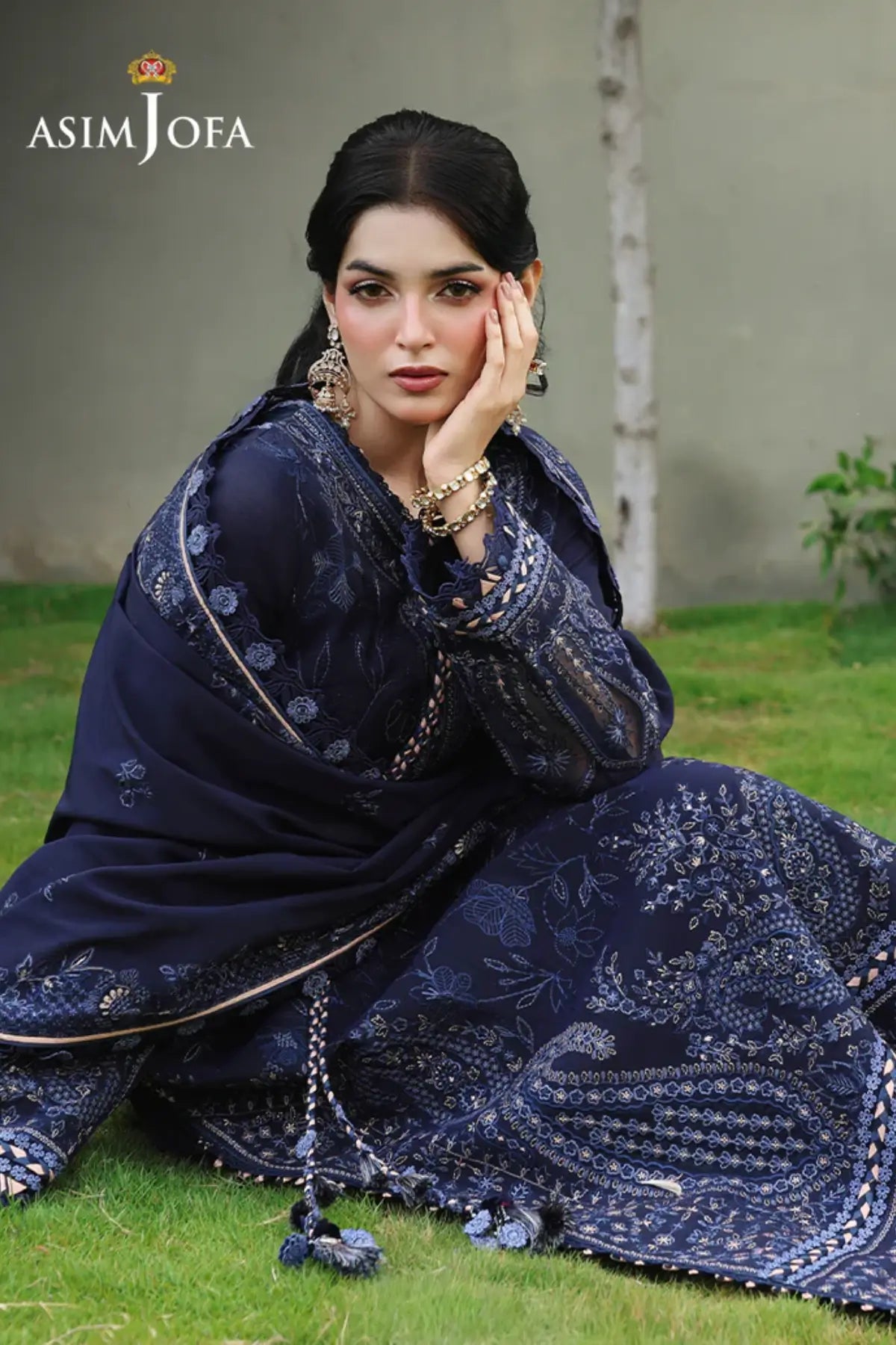AJULC-07 Asim Jofa navy blue paper cotton suit with embroidered paper cotton dupatta and boski silk trouser