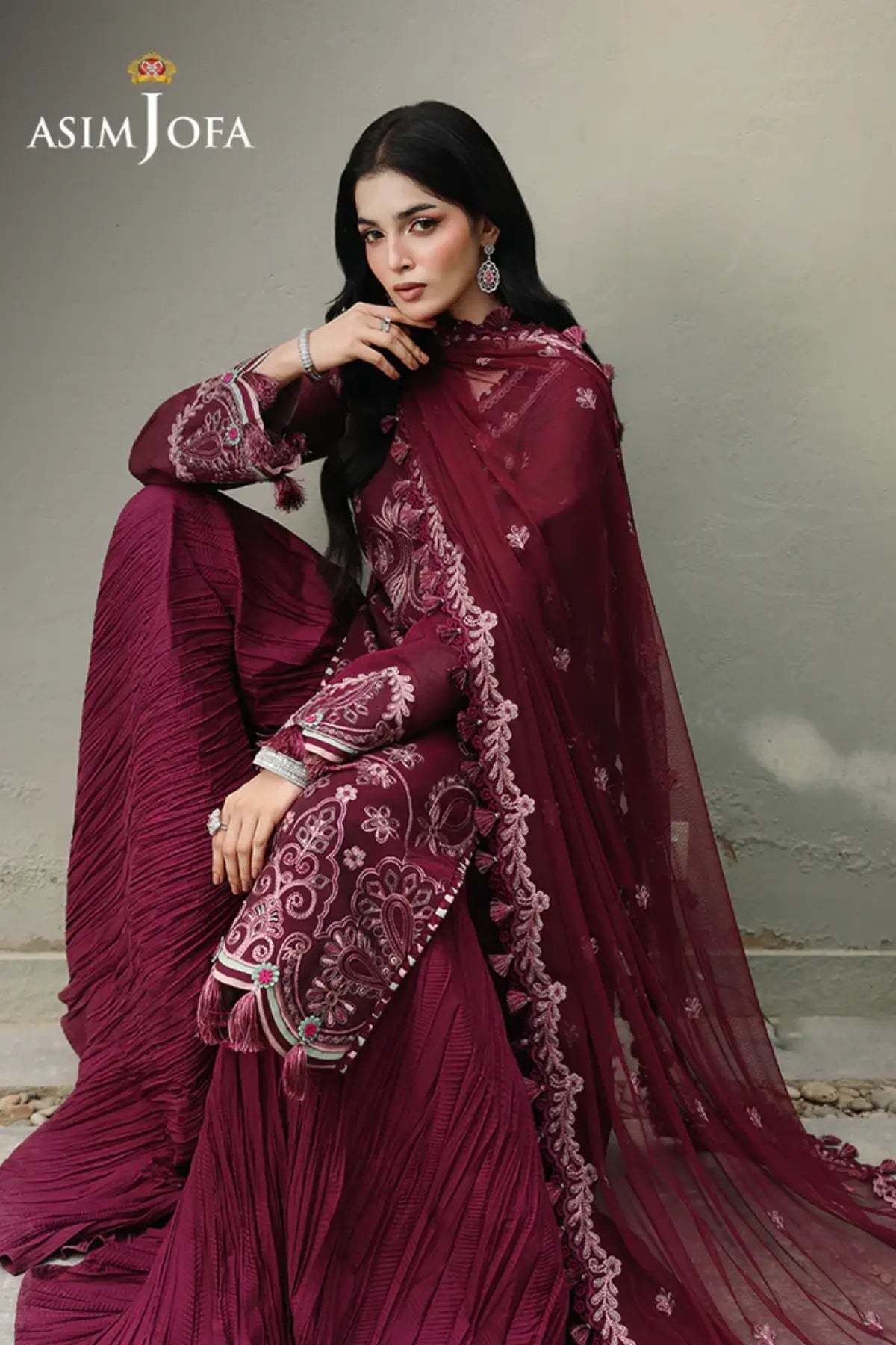 AJULC-10 Asim Jofa Chikankaari '26 magenta self jacquard suit with embroidered poly net dupatta and malai silk trouser