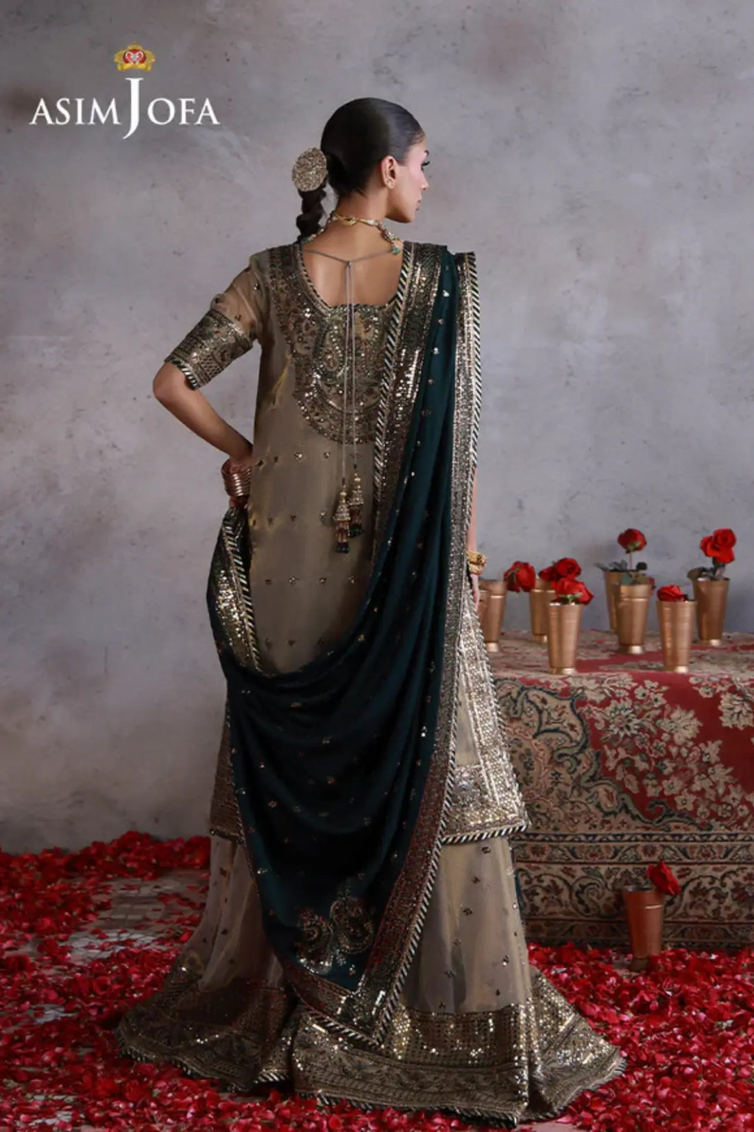 AJULN-19 Asim Jofa Wedding Festive Collection light grey stitched 3PC suit with bottle green dupatta Pakistanimoda