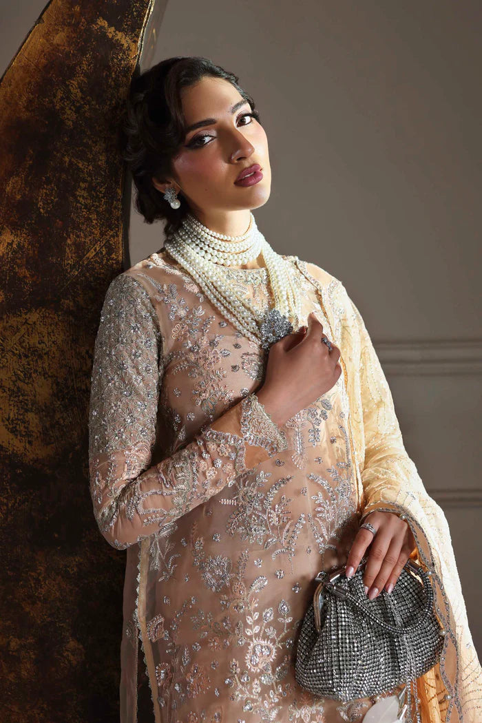 Classic peach organza embroidered long shirt with silk trousers and dupatta – Aabroza by Akbar Aslam, formal wear outfit available at Pakistanimoda.com.
