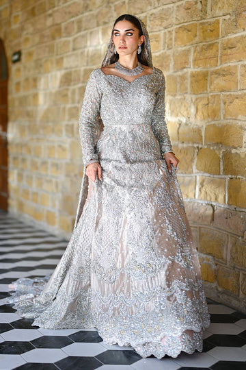 Dusky pink Pakistani bridal kalidaar in silver lamé with sheesha silk lehenga and net dupatta – luxury wedding outfit for brides in Canada.