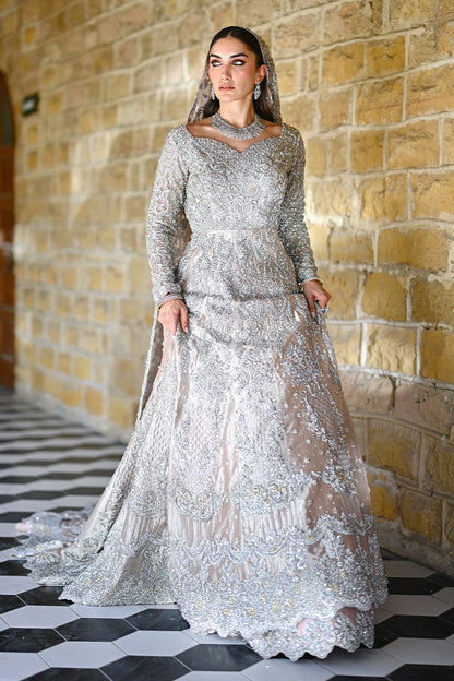 Dusky pink Pakistani bridal kalidaar in silver lamé with sheesha silk lehenga and net dupatta – luxury wedding outfit for brides in Canada.