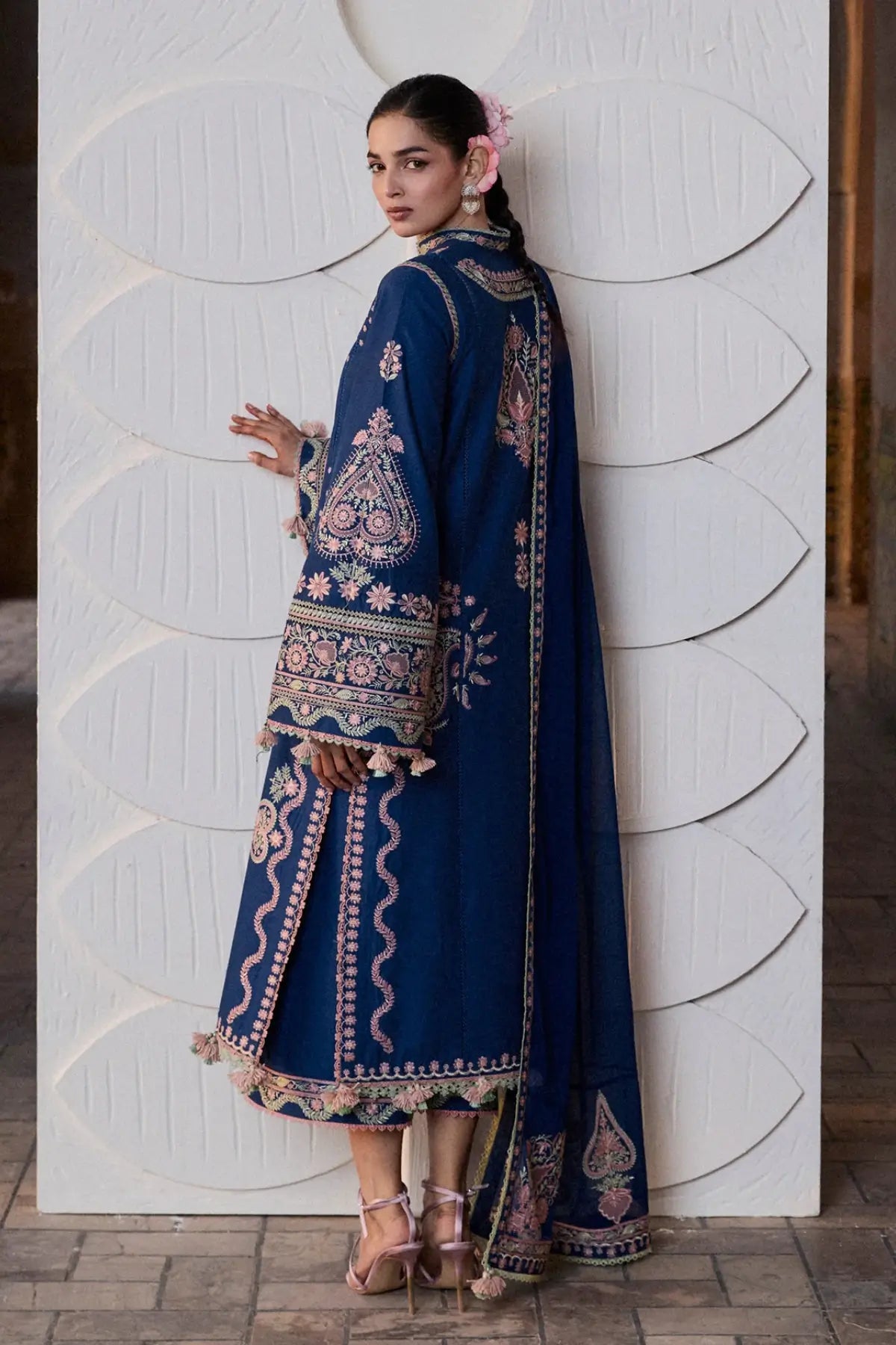 Abi ink blue lawn stitched 3PC Pakistani suit with chiffon dupatta by Hussain Rehar Pakistanimoda