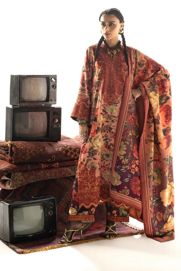 Zainab Chottani Abibi dyed warm rust winter shawl stitched suit from Winter Shawls 25 collection, available at Pakistanimoda