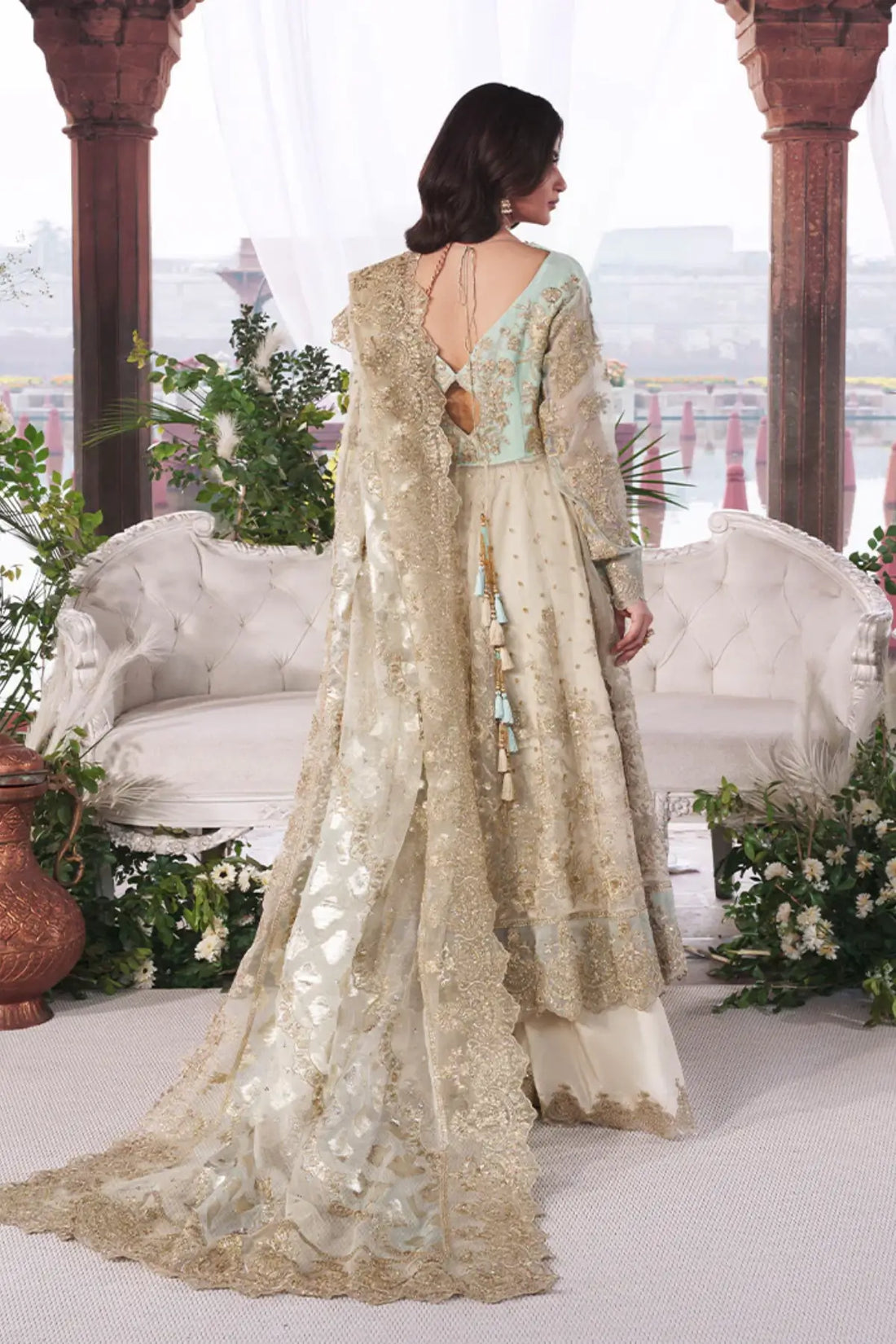 Afsanay skin ready-to-wear stitched bridal pishwas khaddi net lurex dupatta Pakistanimoda.com