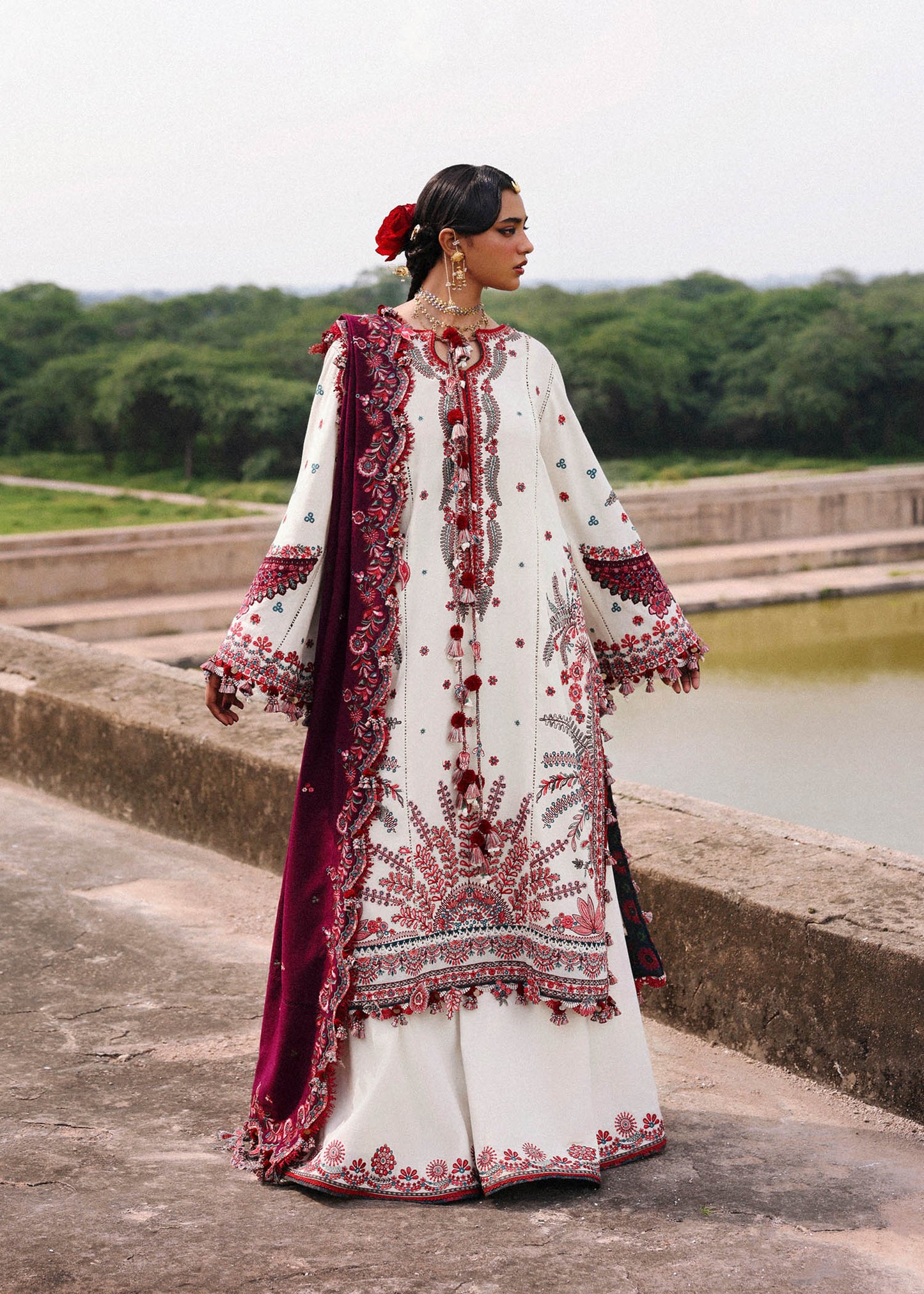 Afsaneh Ivory Karandi Suit with Purple Embroidered Shawl by Hussain Rehar | pakistanimoda.com