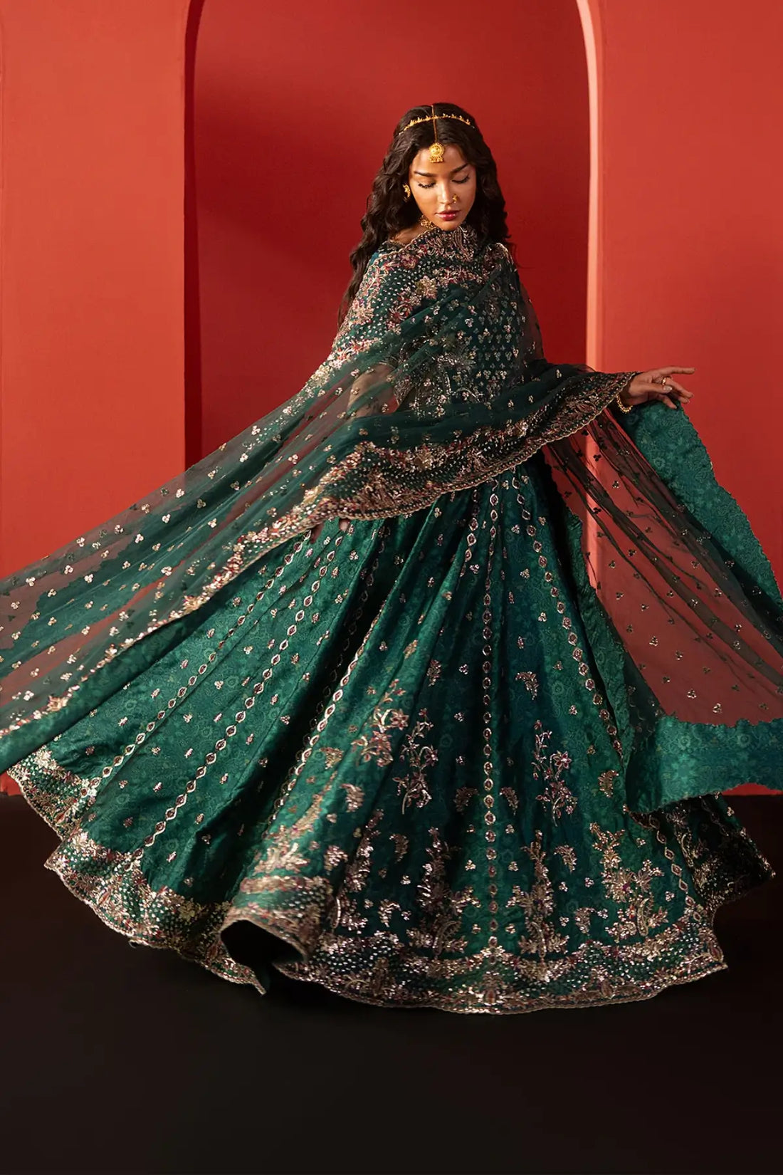 Afsar Afrozeh green raw silk wedding lehenga kurti DIVANI 2025 Pakistani bridal wear Pakistanimoda