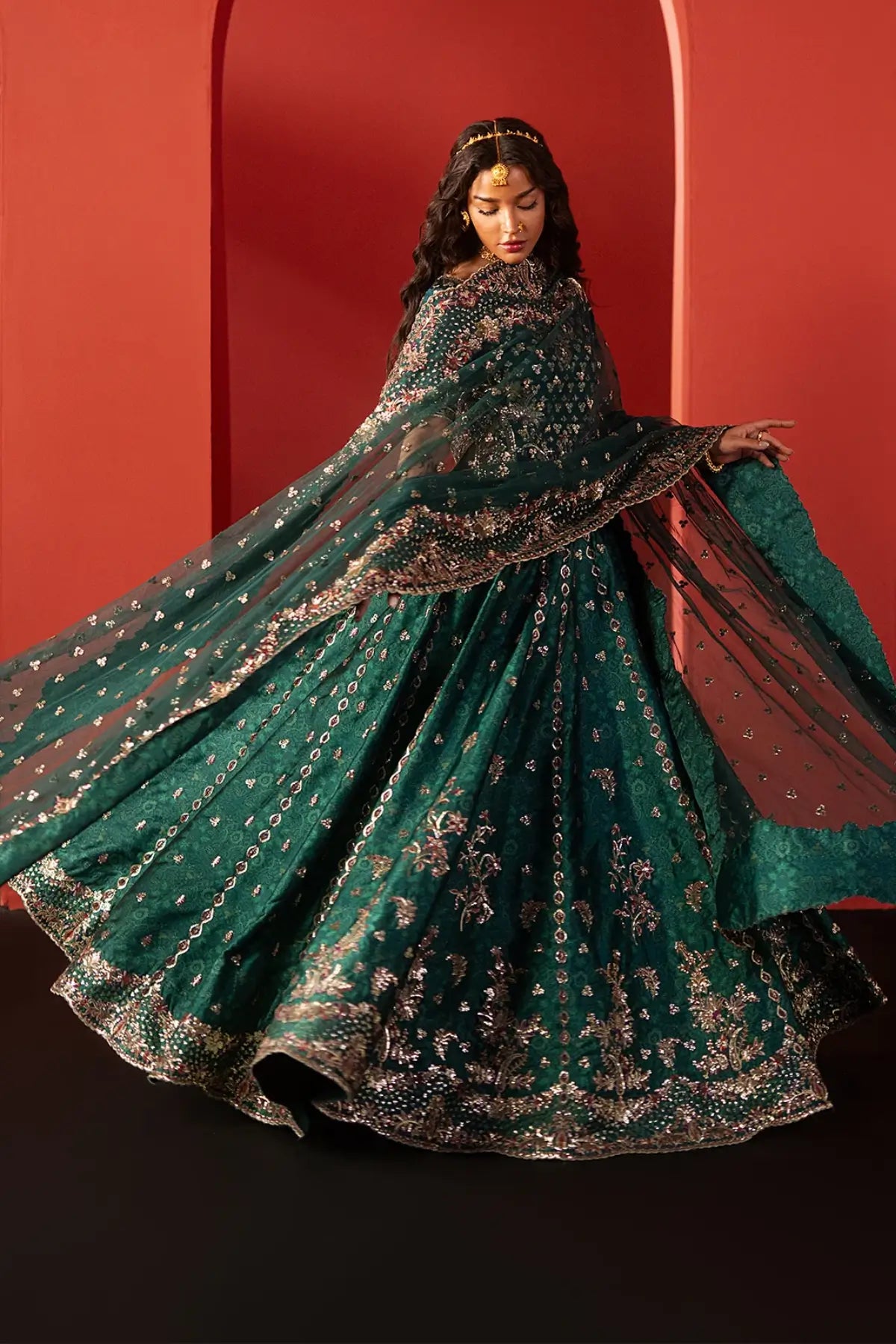 Afsar Afrozeh green raw silk wedding lehenga kurti DIVANI 2025 Pakistani bridal wear Pakistanimoda