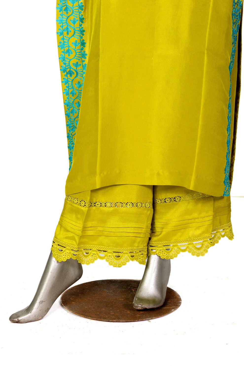 Aina-Radiant Lime Green Raw Silk Embroidered shirt with Culotte