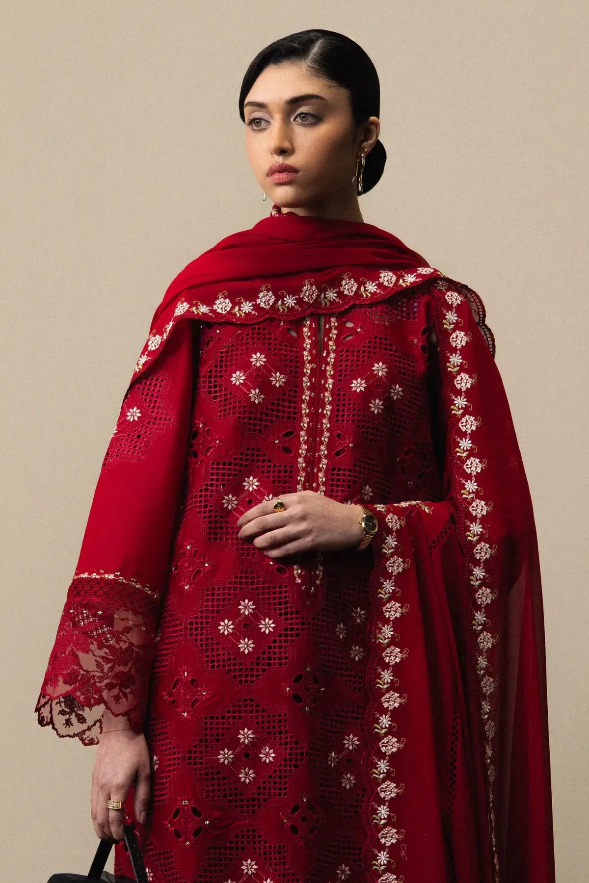 Zara Shahjahan Akari-D8 Satori 2026 red jaali embroidered lawn suit with chiffon dupatta and cambric trouser