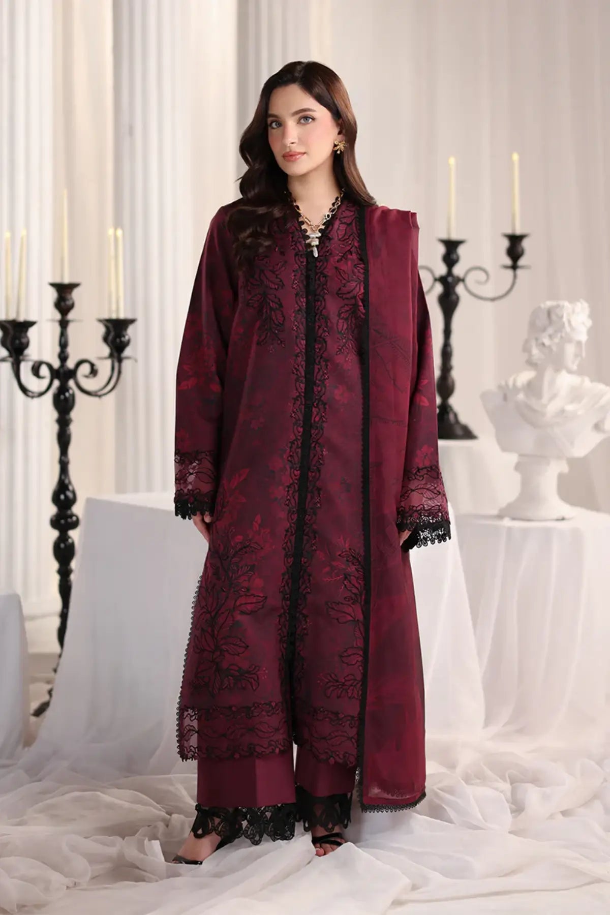 Alara Rang Rasiya Burgundy printed lawn stitched 3PC suit with embroidered front, organza borders, textured dupatta and cotton trousers