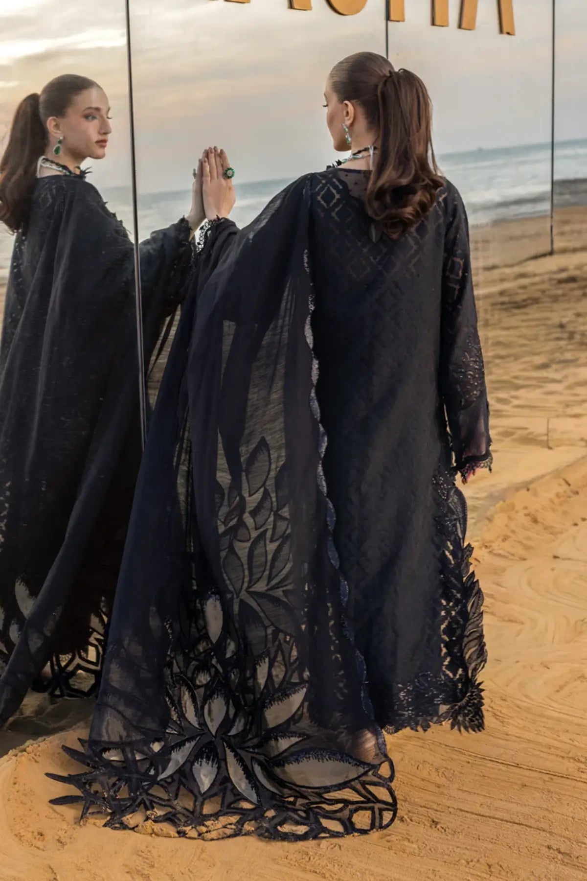 Alaya Rang Rasiya smoke lawn stitched 3PC suit Summer 2026