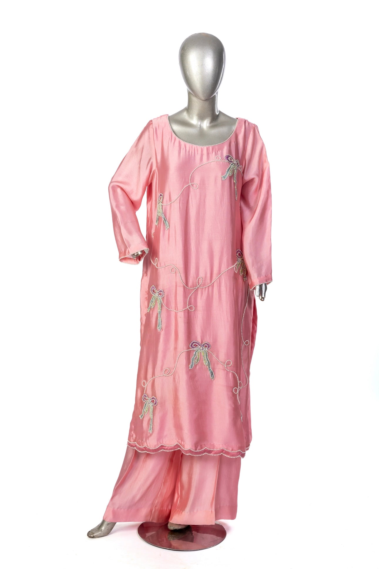 Aleiza Pink Sheesha Silk Embroidered Suit with applique work, culottes & medium silk dupatta by MariamRaj at Pakistanimoda.