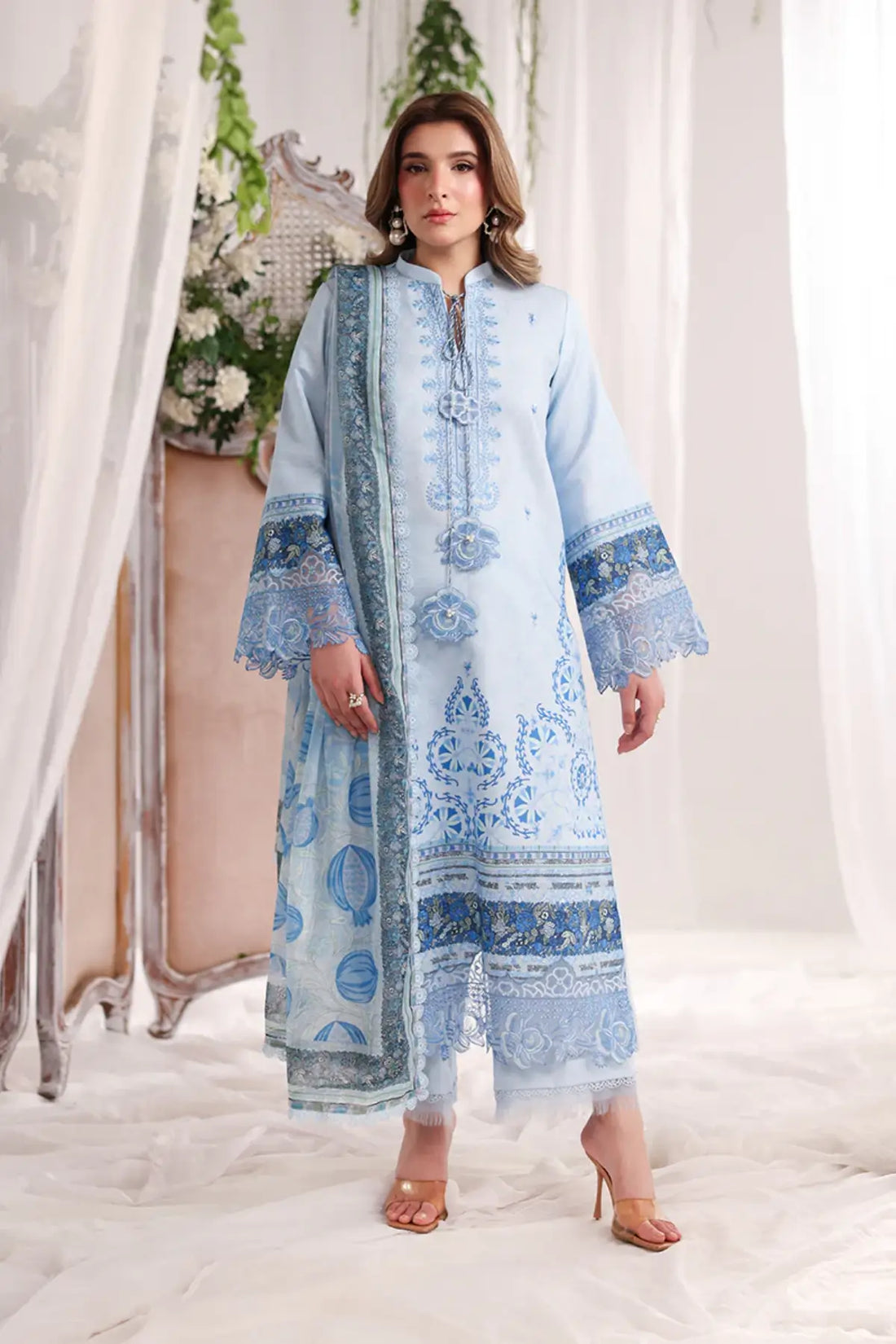 Ariana Rang Rasiya Aqua printed lawn stitched 3PC suit with embroidered front, organza borders, textured dupatta and cotton trousers