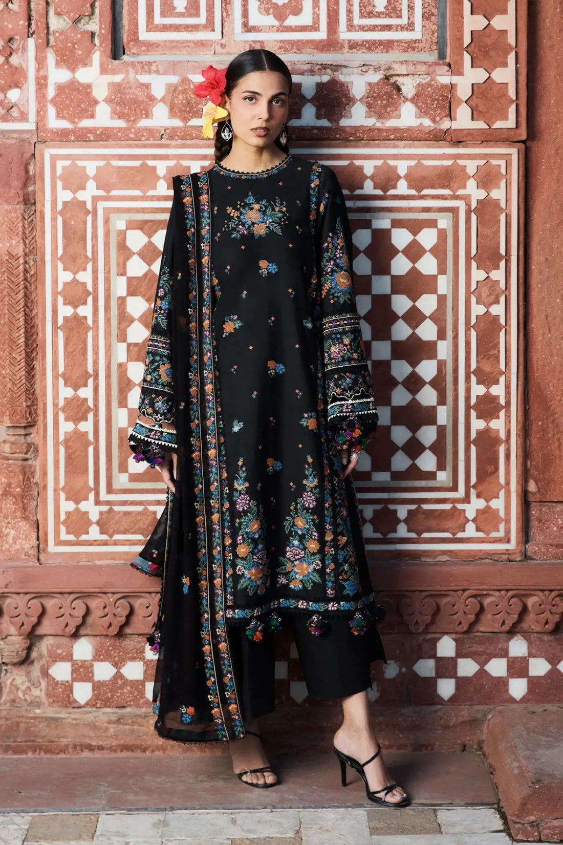 Aswa black A-line lawn stitched 3PC suit with chiffon dupatta by Hussain Rehar Pakistanimoda