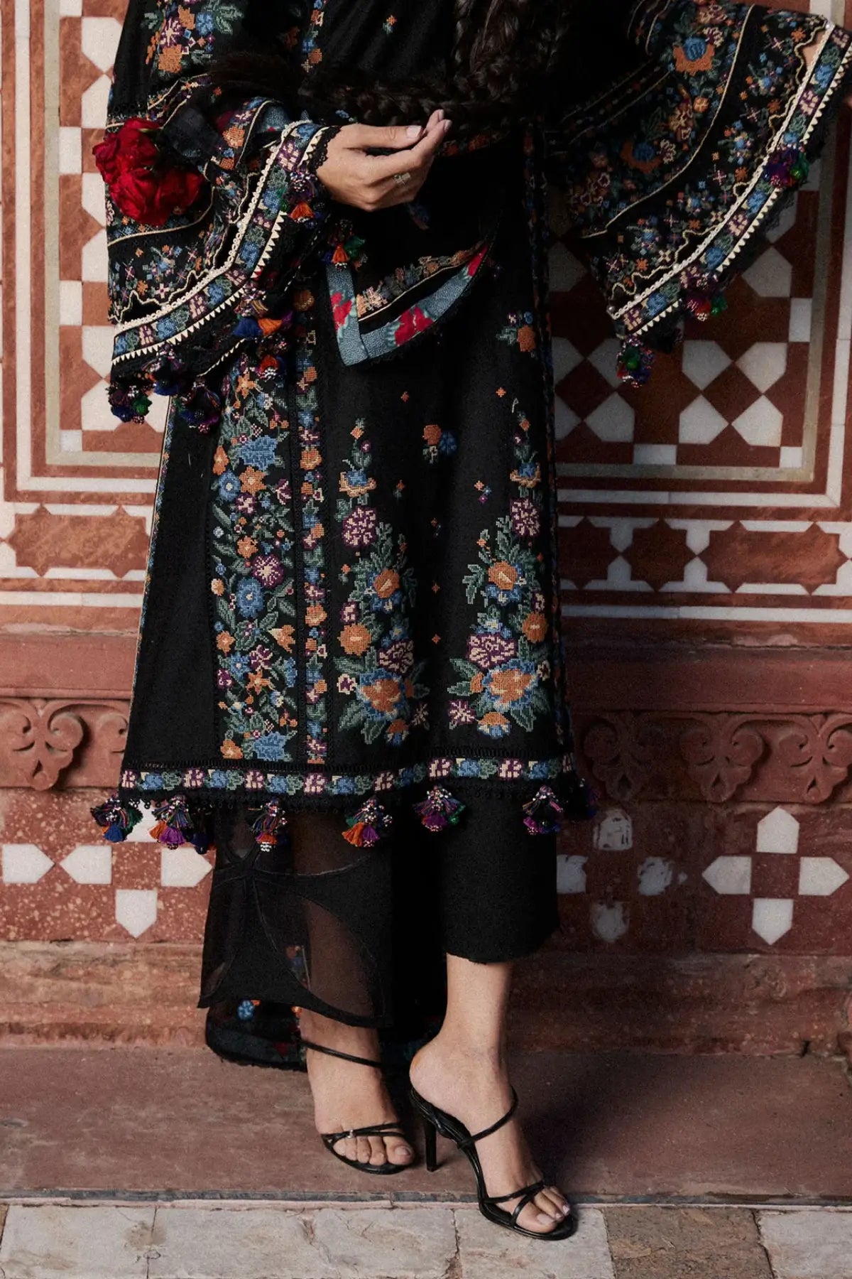Aswa black A-line lawn stitched 3PC suit with chiffon dupatta by Hussain Rehar Pakistanimoda