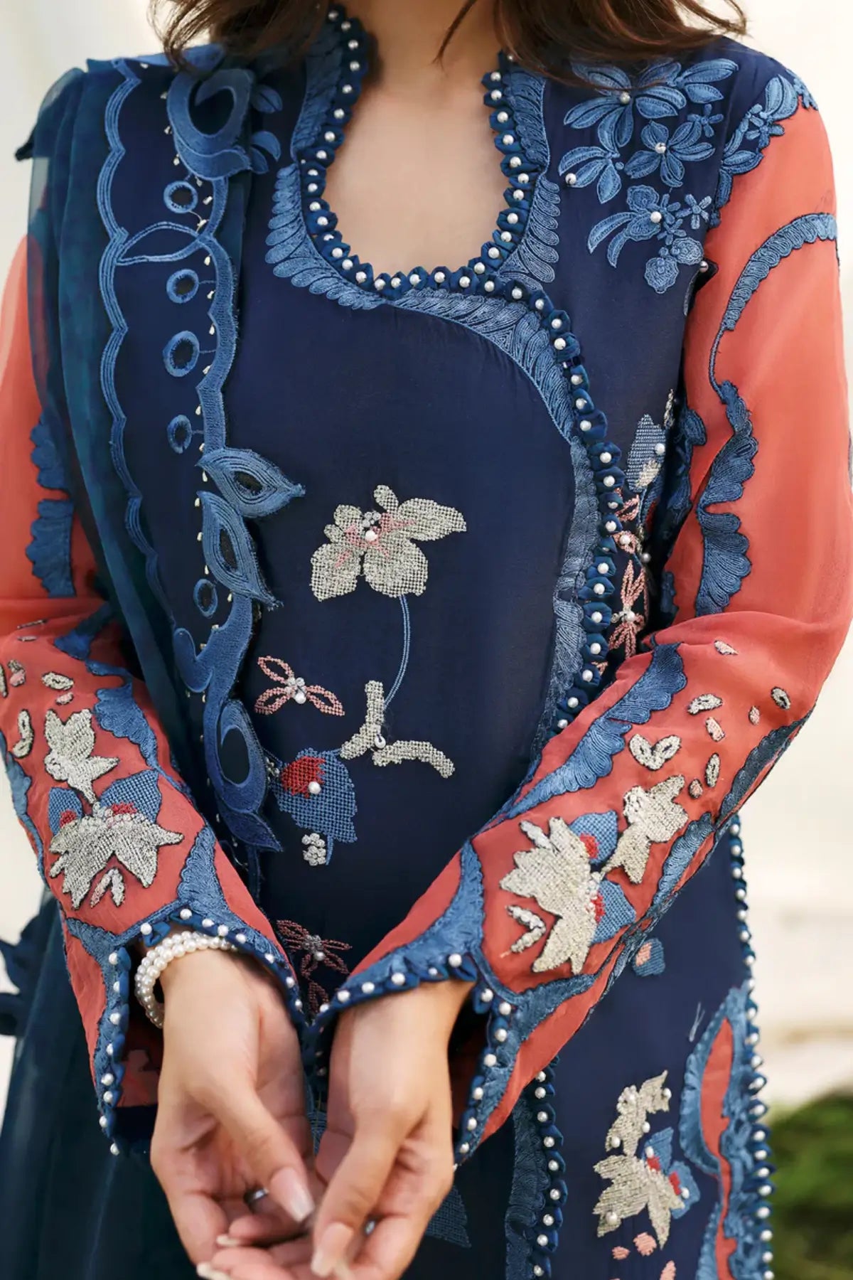 Avaia navy Eid wear stitched printed lawn 3PC suit by Afrozeh with embroidered organza dupatta