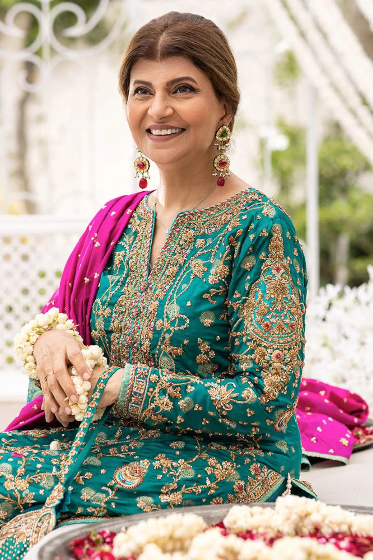 Avisa emerald green stitched wedding outfit with raw silk kurta, hand embellishment and izaar pants at Pakistanimoda