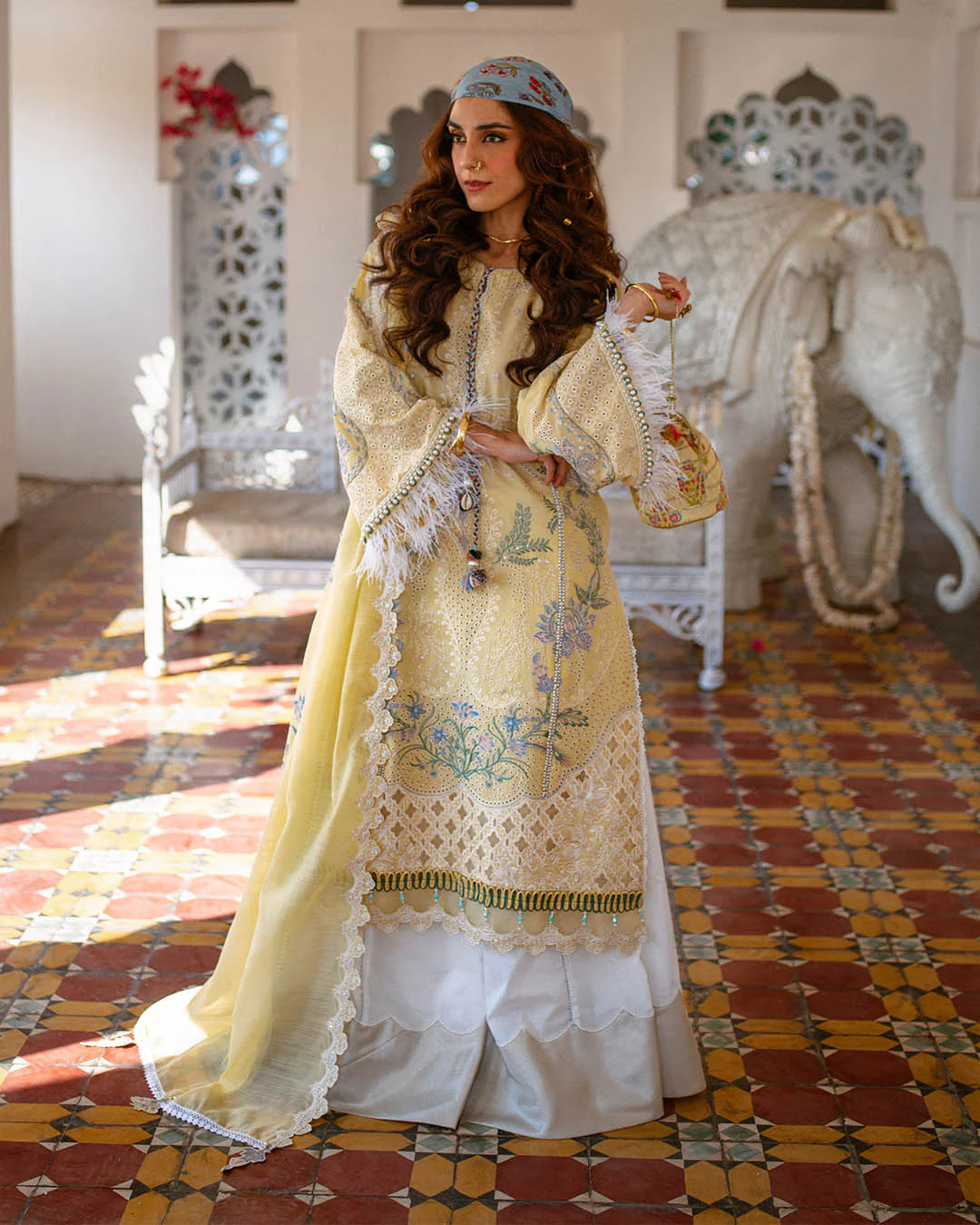 Ayzel- Sajna Lawn 25 Outfit By- Maya Ali