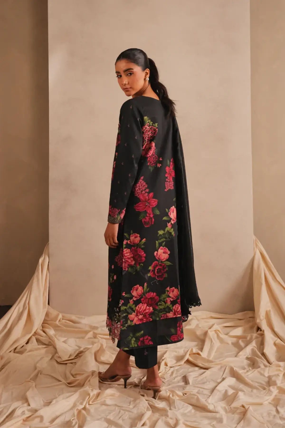 Azure Bloom MSSL-07 by Asifa & Nabeel black stitched lawn 3PC from Meraki Summer 26