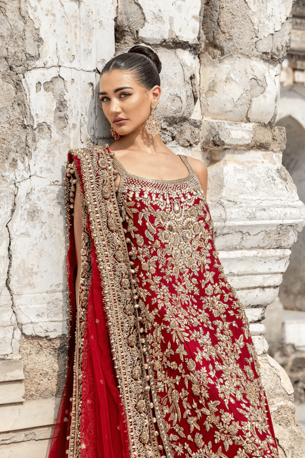 Red Farshi gharara bridal outfit Pakistanimoda worldwide delivery