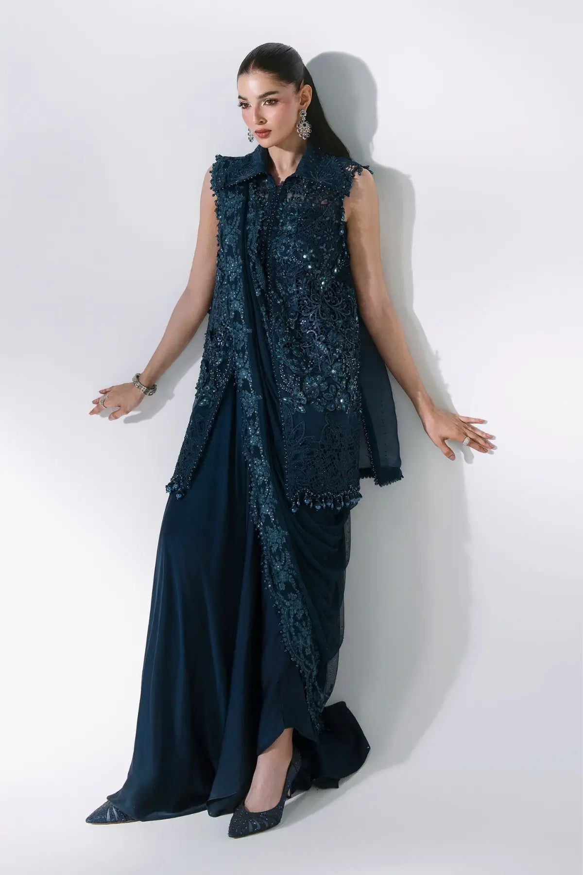 Maria B Mbroidered BD-3106 teal embroidered organza stitched 3-piece wedding suit with 3D floral handwork and net dupatta