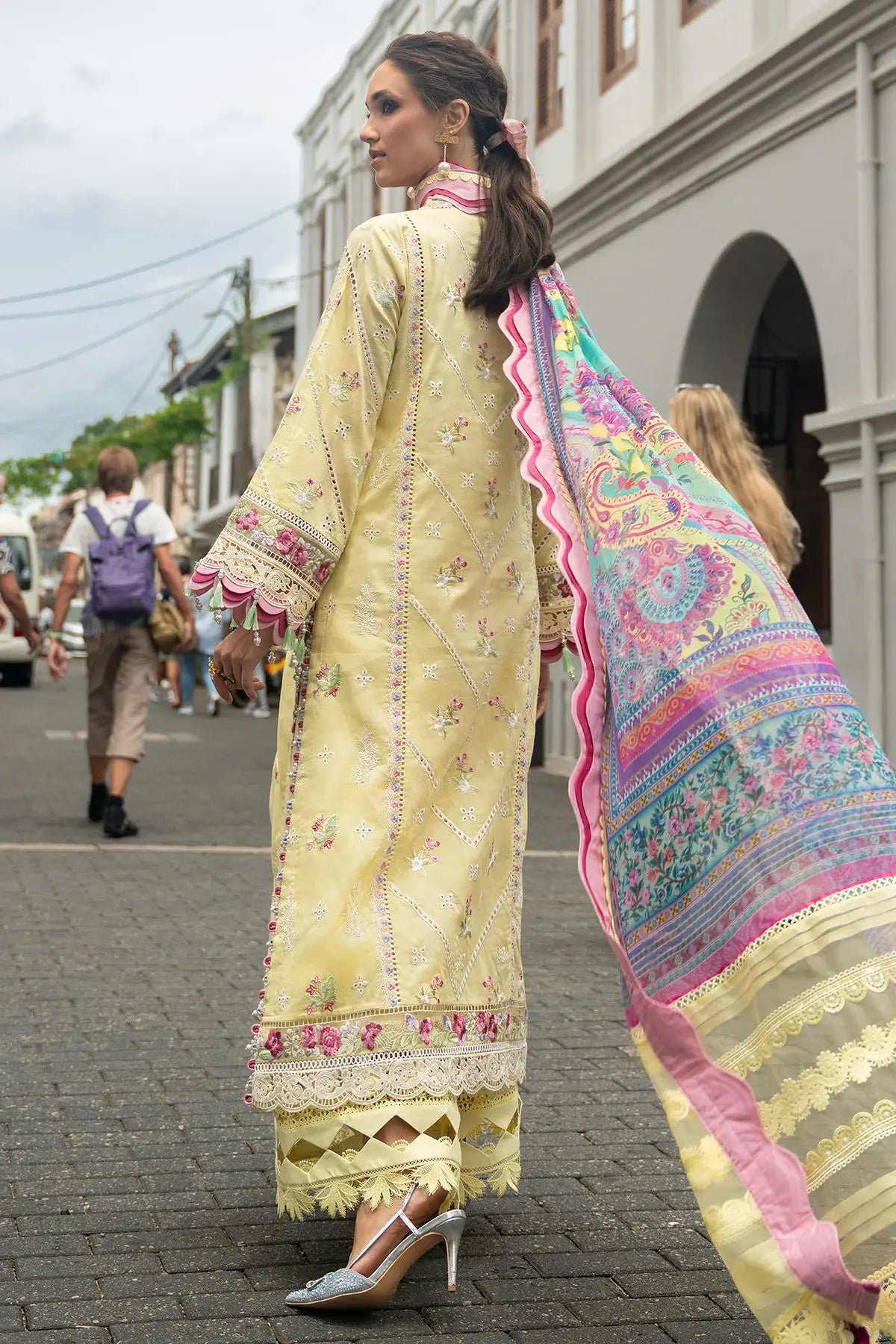 Baneera Annus Abrar buttercup yellow stitched lawn 3PC suit Neroli Luxury Lawn 2026