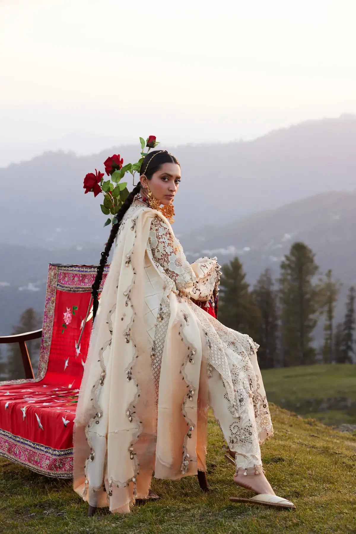 Brumine EL26-02 B ivory Élan lawn stitched suit with voile dupatta
