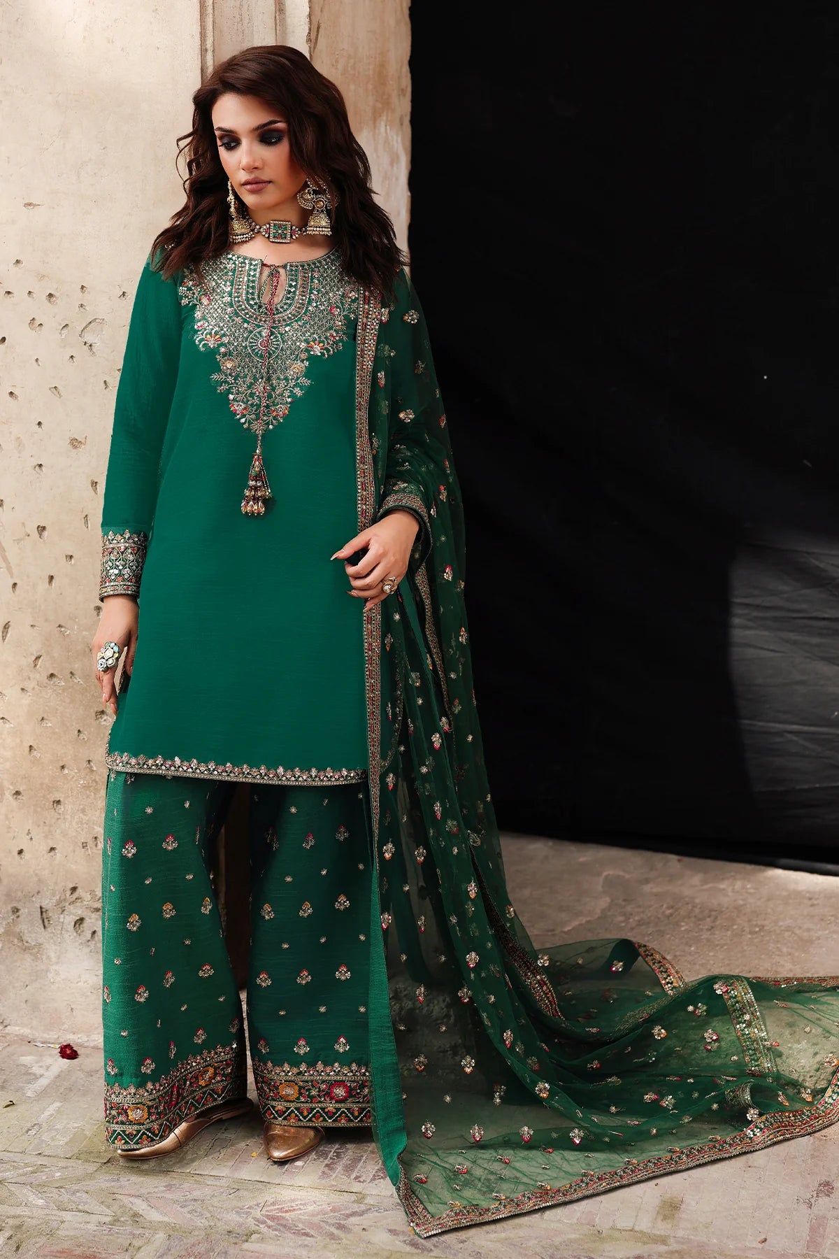 CMA-5-104 green raw silk embroidered shalwar kameez with polynet dupatta for party wear – Pakistanimoda.com.