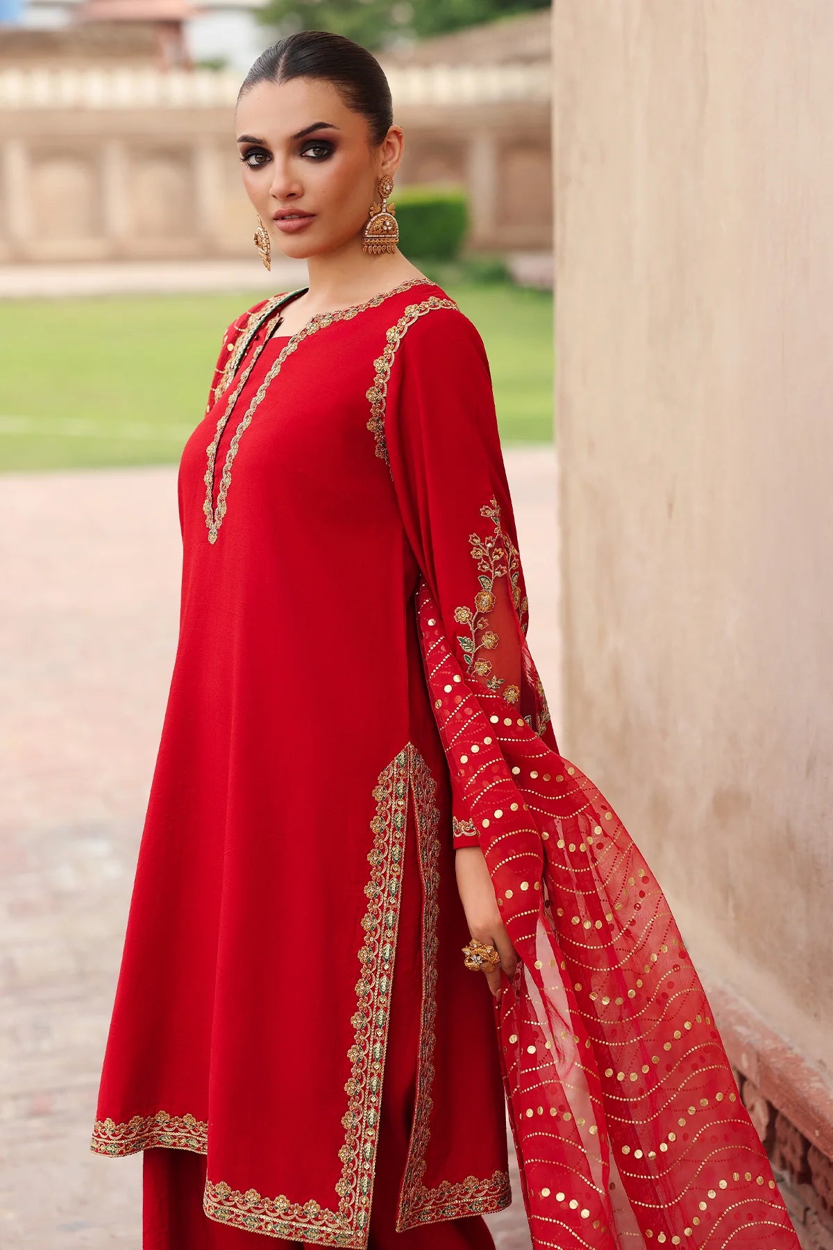 Buy CMA-5-107 red raw silk embroidered 3-piece Pakistani suit with organza gold print dupatta online at Pakistanimoda.com – festive wear with delivery USA, UK, Canada.