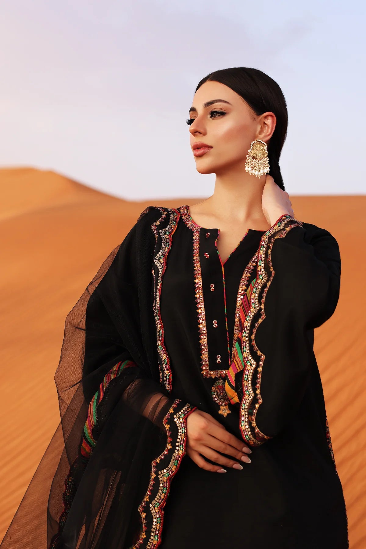 CMA-5-109 – Charizma Mi-Amor Black Raw Silk Embroidered 3PC Suit with dupatta and trouser, perfect festive wear at Pakistanimoda online.